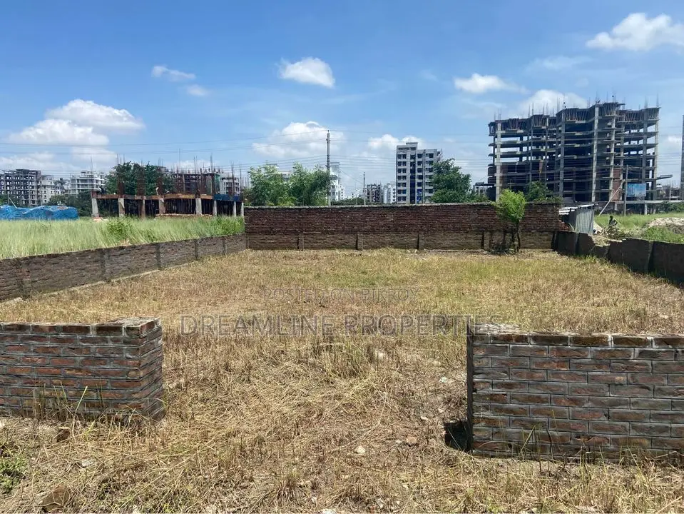Exclusive 4 Katha Plot for sale in L block, Bashundhara Residential Area in Basundhara