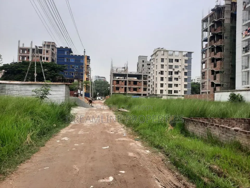 Exclusive 4 Katha Plot for sale in L block, Bashundhara Residential Area in Basundhara