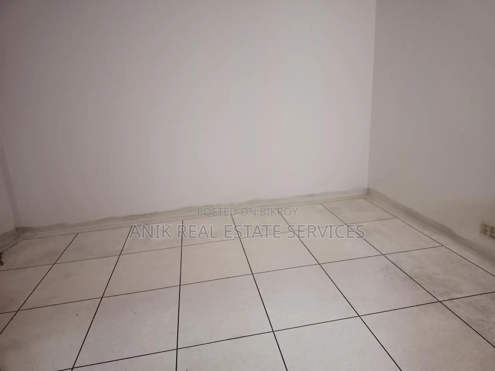 Wonderful 3 Bedroom Un Farnised Flat Rent In Gulshan 2 in Gulshan