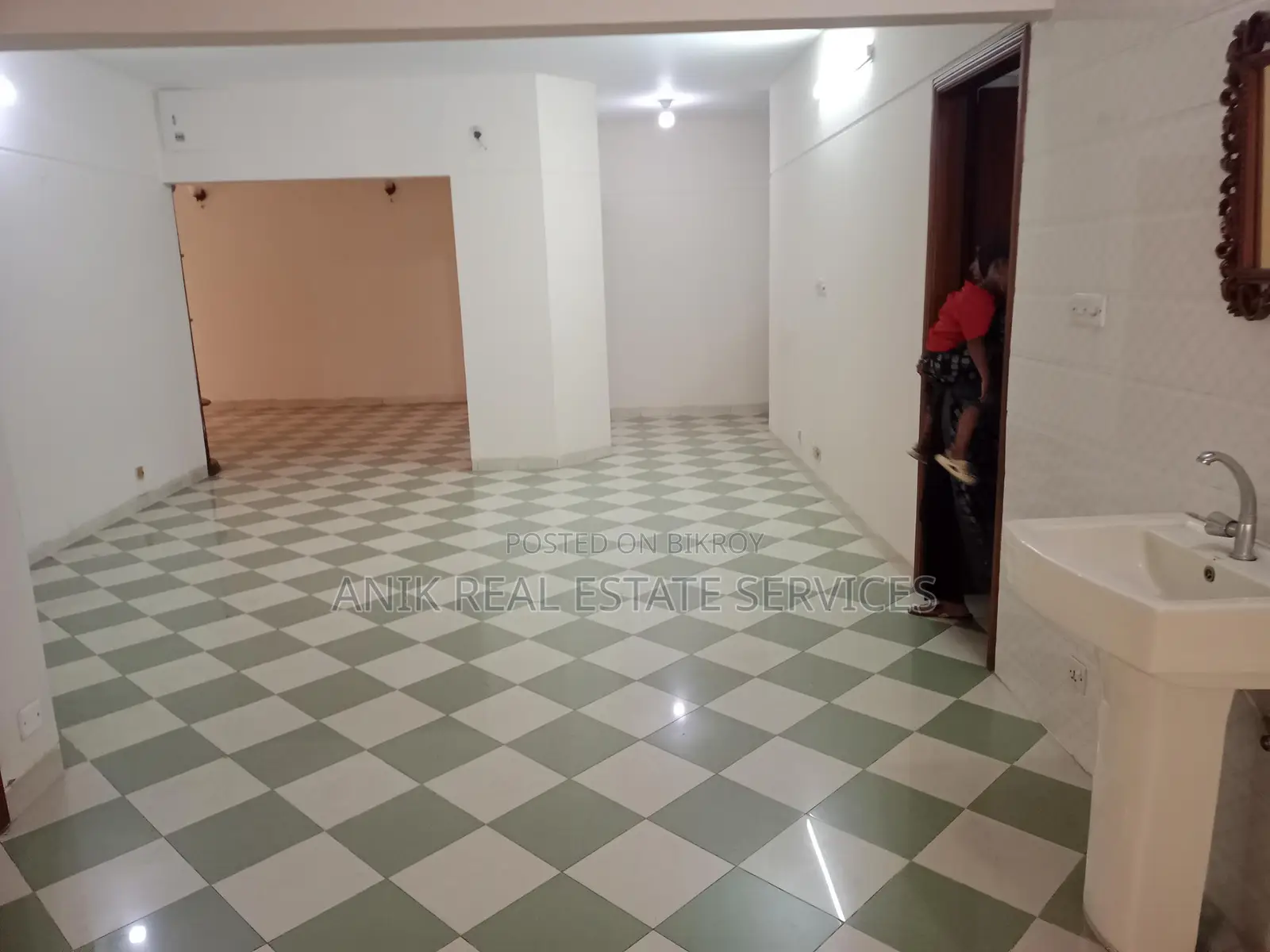 Wonderful 3 Bedroom Un Farnised Flat Rent In Gulshan 2 in Gulshan