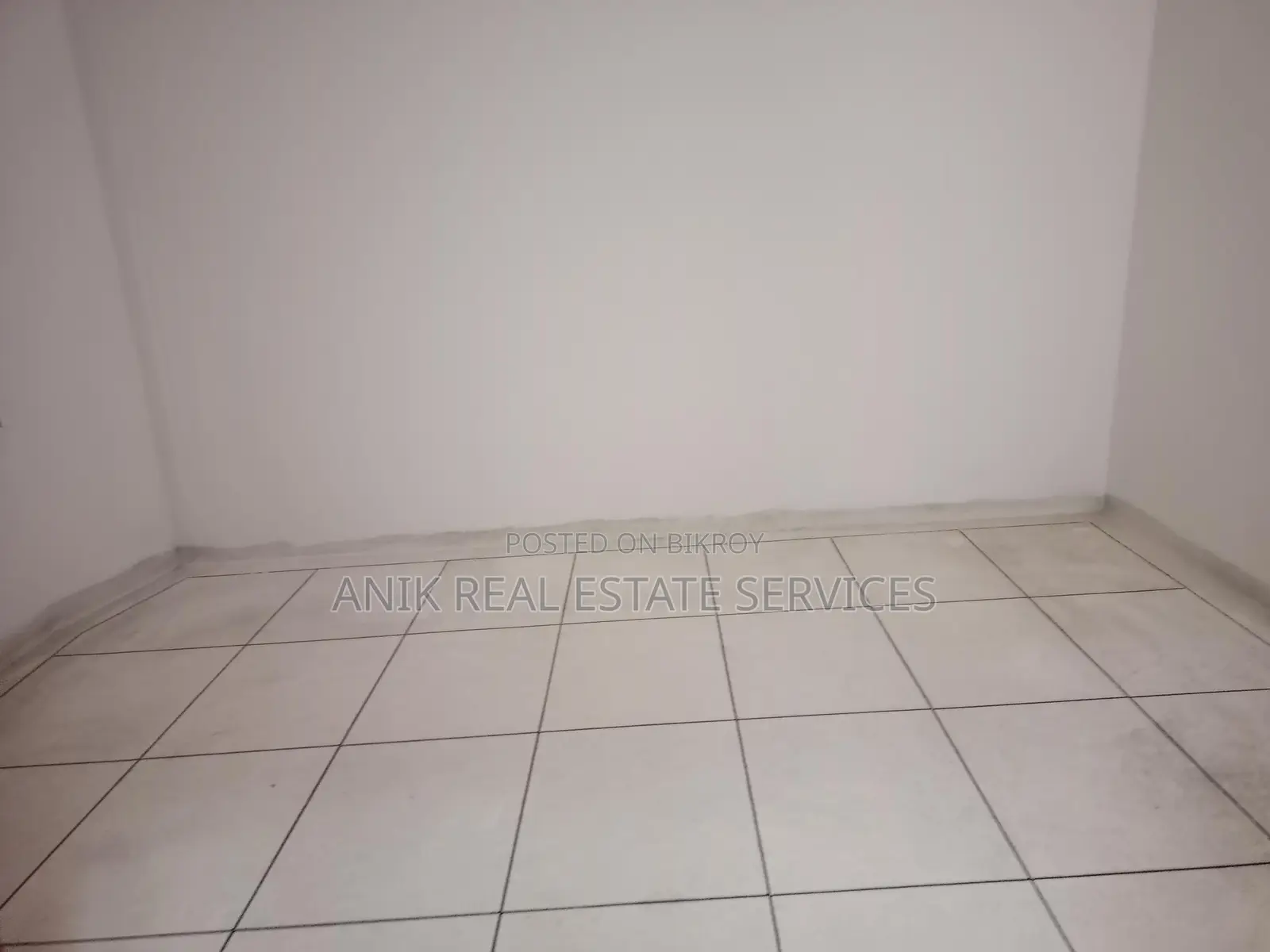 Wonderful 3 Bedroom Un Farnised Flat Rent In Gulshan 2 in Gulshan