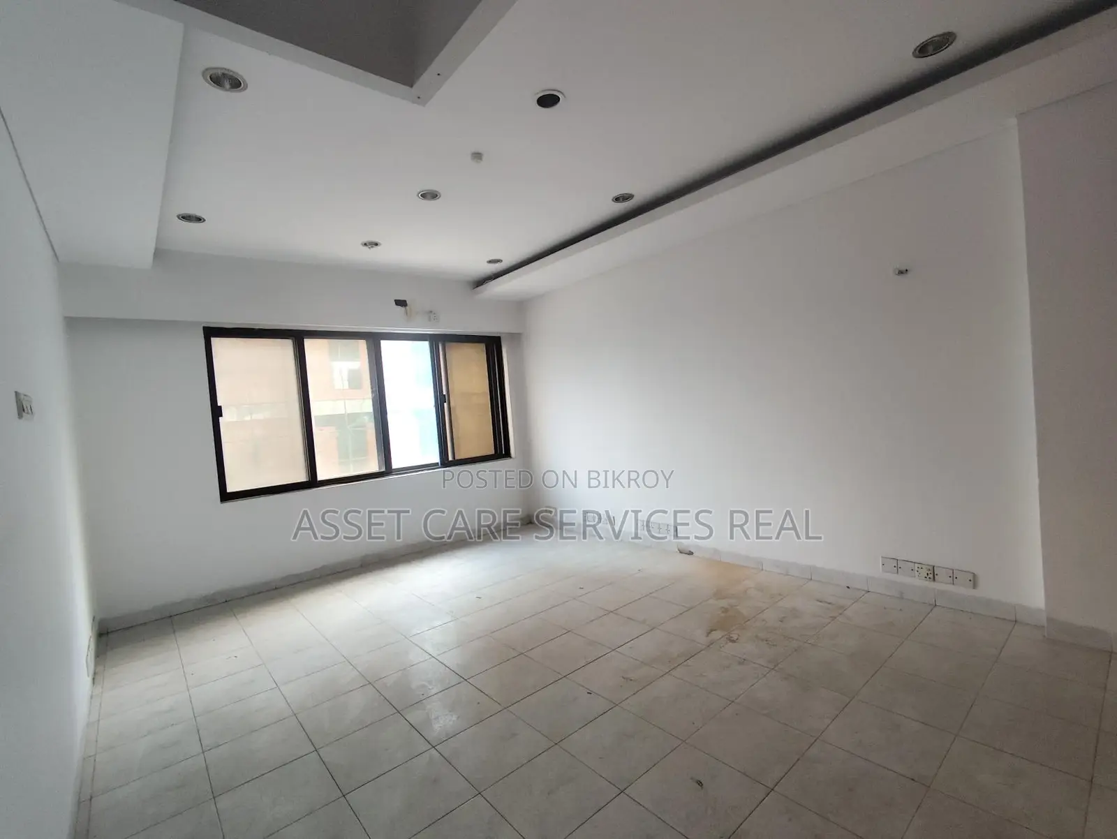 2100-Sqft Office Space for Rent in Baridhara Diplomatic Zone. in Baridhara
