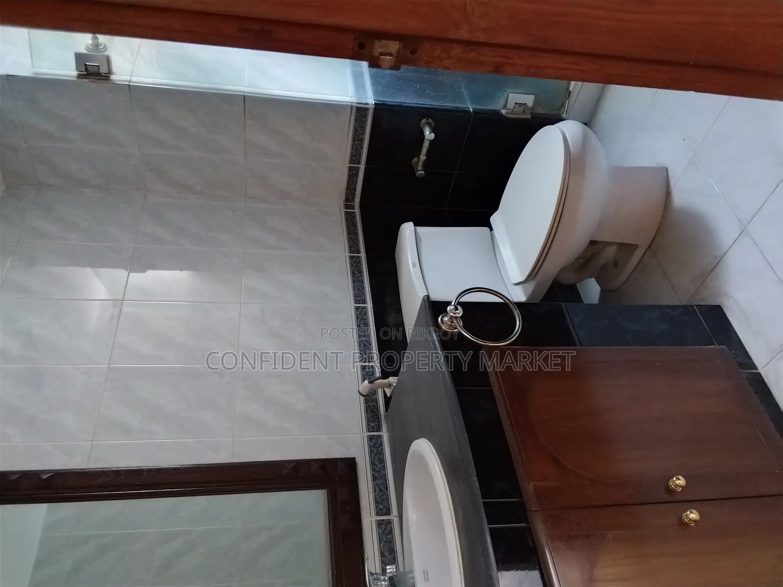 Semi Furnished Apartment For Rent in Gulshan in Gulshan
