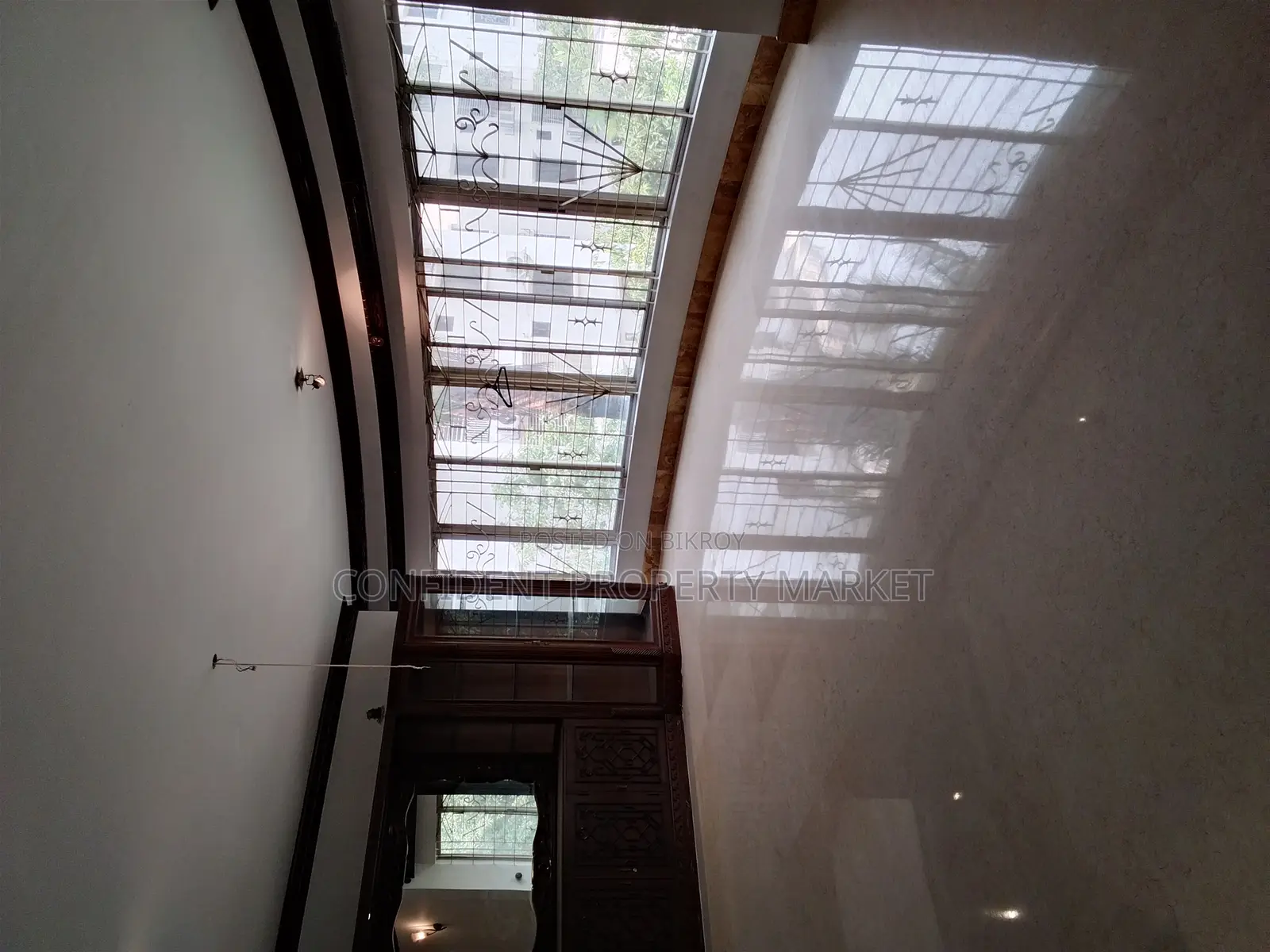 Semi Furnished Apartment For Rent in Gulshan in Gulshan