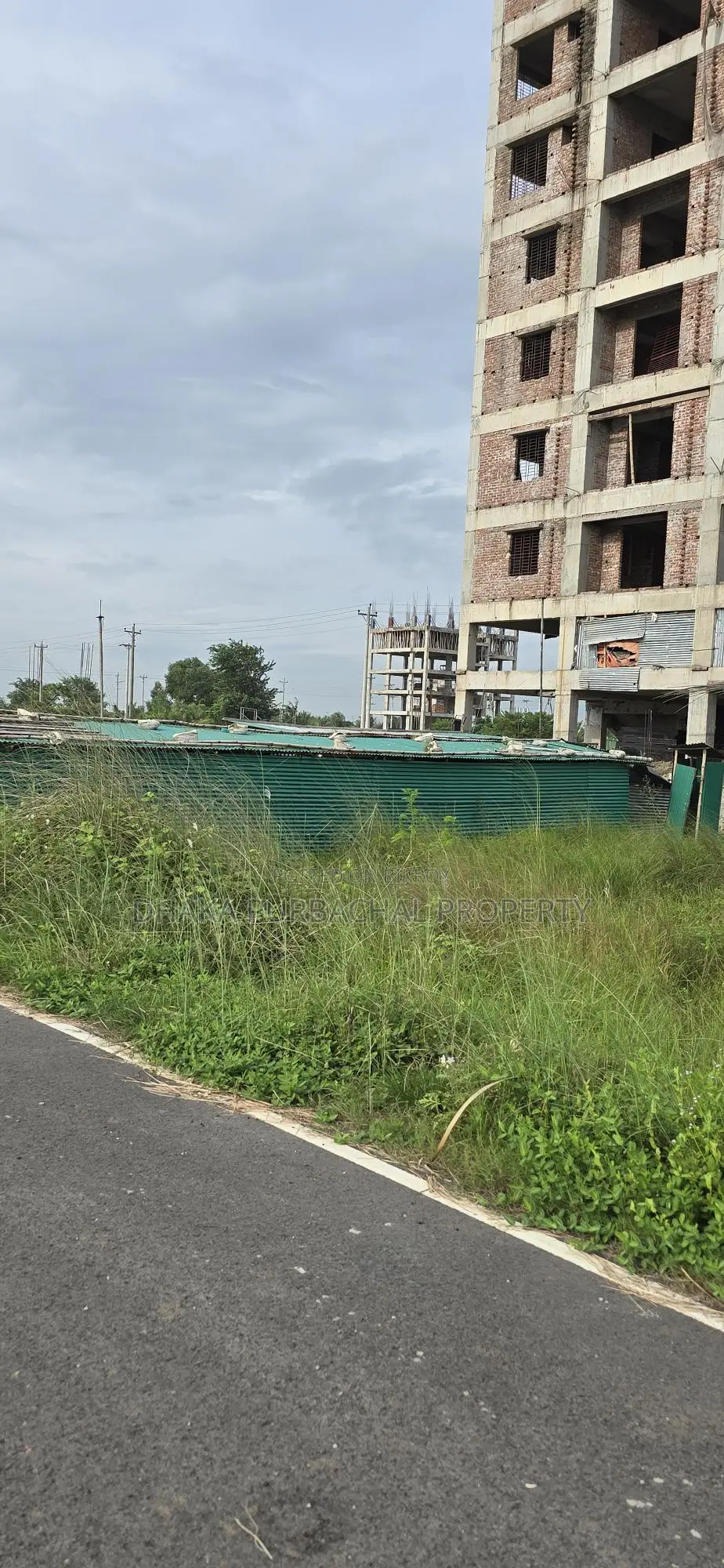 Rajuk Sector -9, South-East Corner Plot for Sale in Purbachal