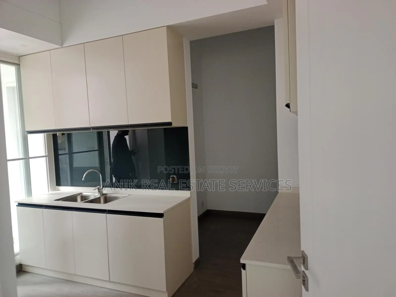 Good Quality 4000 Sft Office Space Rent At Gulshan North in Gulshan