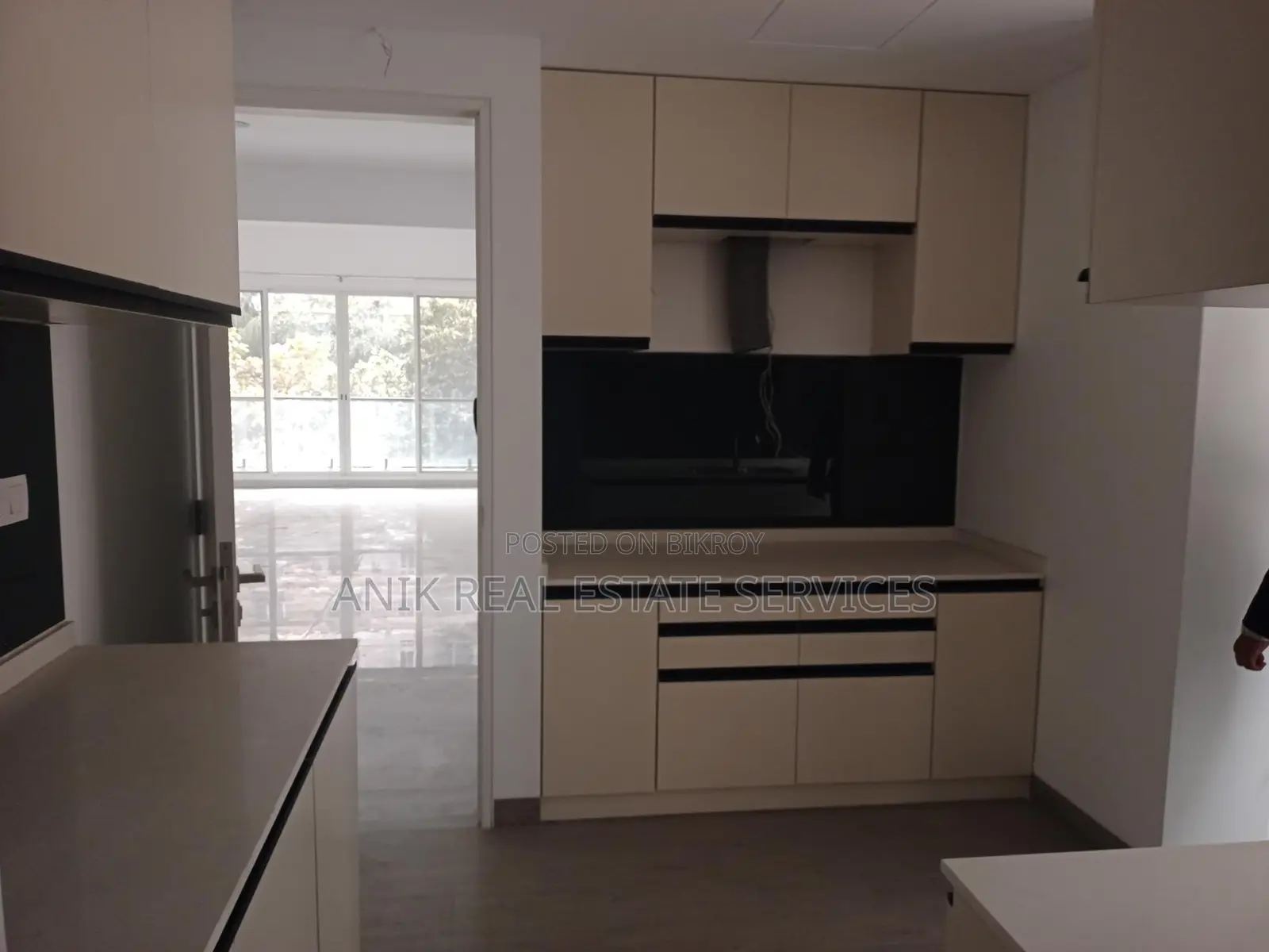 Good Quality 4000 Sft Office Space Rent At Gulshan North in Gulshan