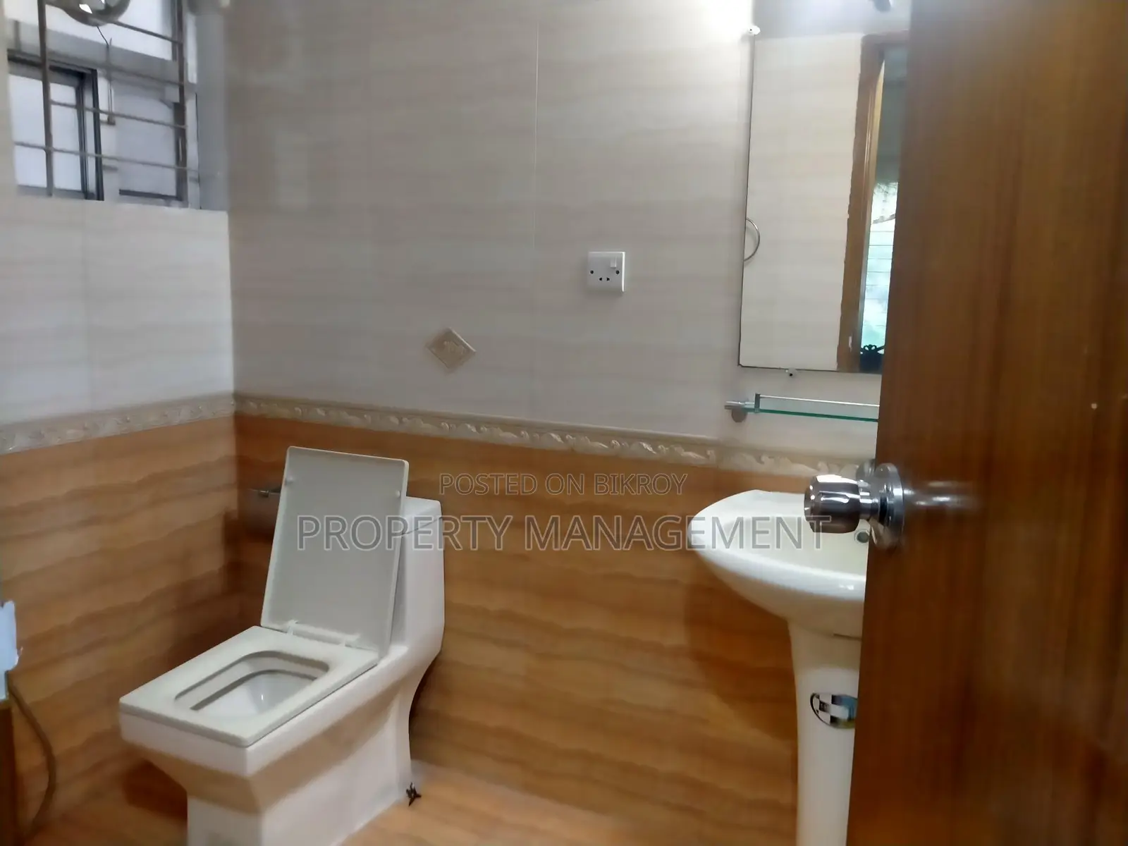 2250 sft full furnished apartment rent in banani in Banani