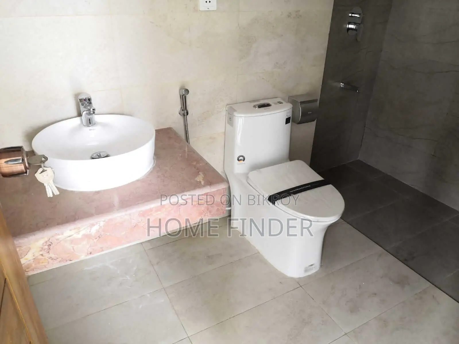 2000 Sqft Excellent New Property For Rent In Gulshan in Gulshan