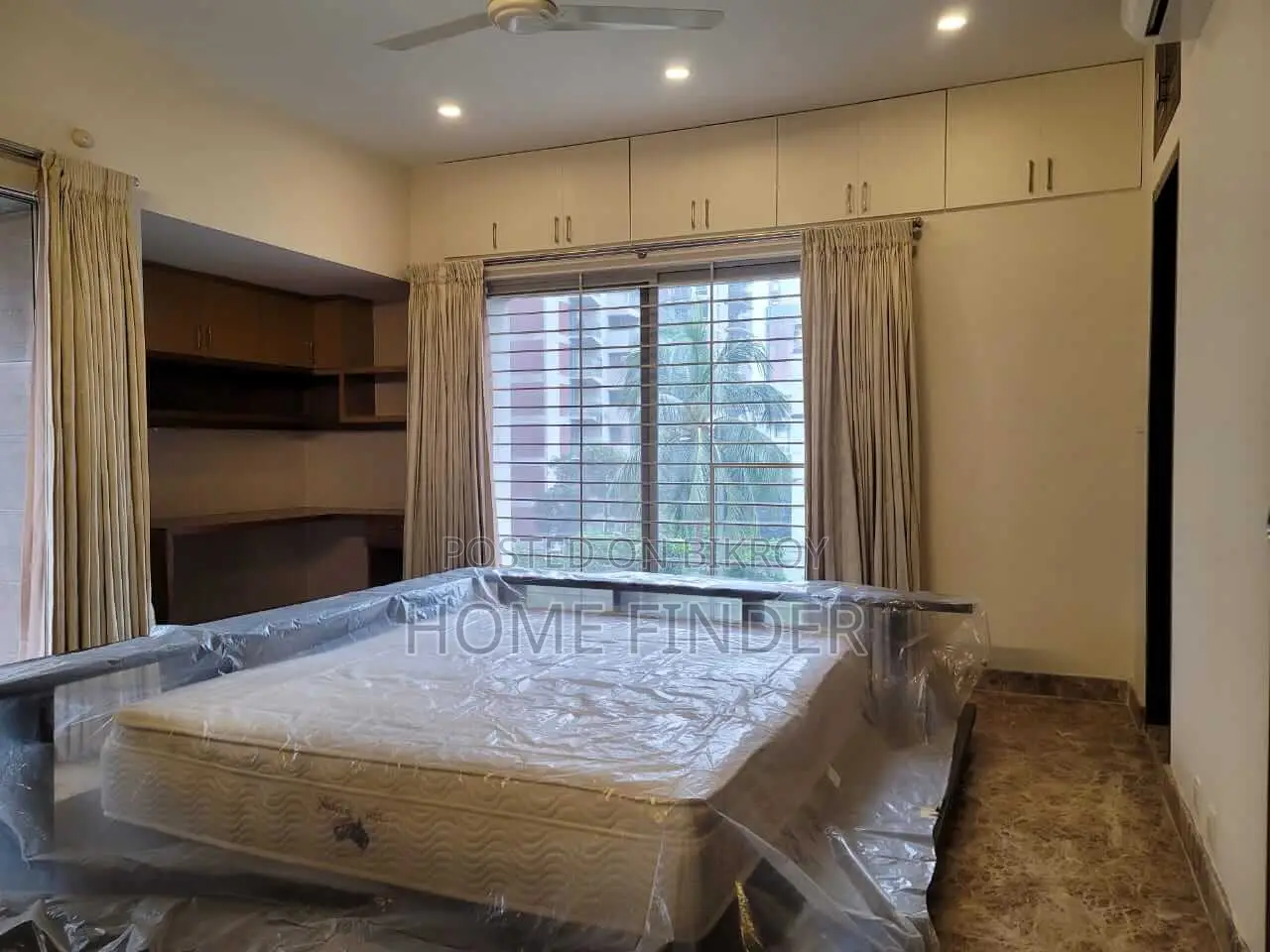 Luxurious Fully Furnished Apartment for Rent in Gulshan 2 in Gulshan