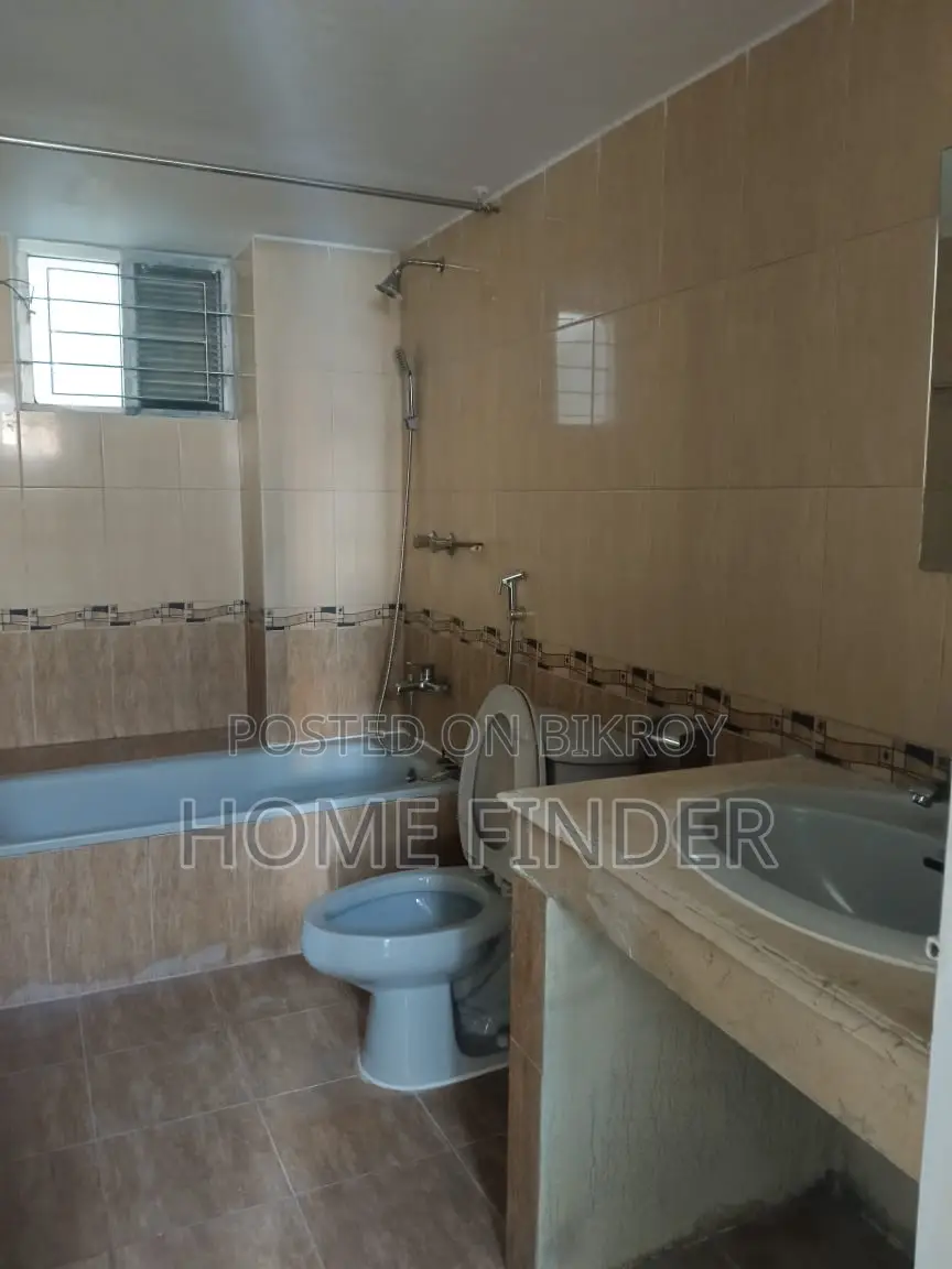 Unfurnished 2350 Sqft Apt: Rent In Gulshan in Gulshan