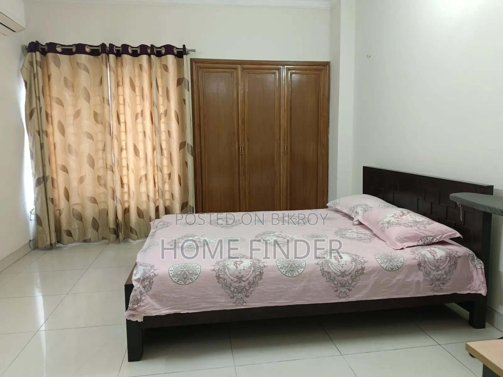 2600 Sqft Full Furnished Apartment For Rent In Gulshan in Gulshan
