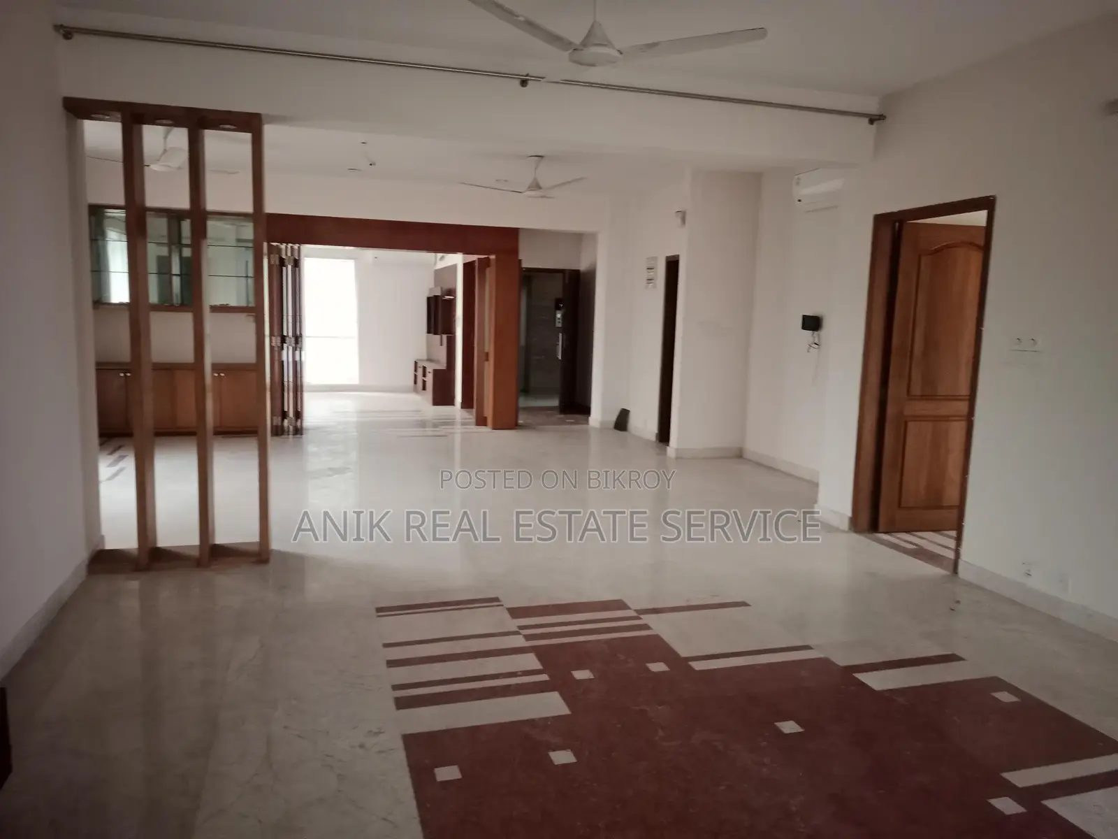 Good Quality Semi Farnised Flat Rent At Gulshan North in Gulshan