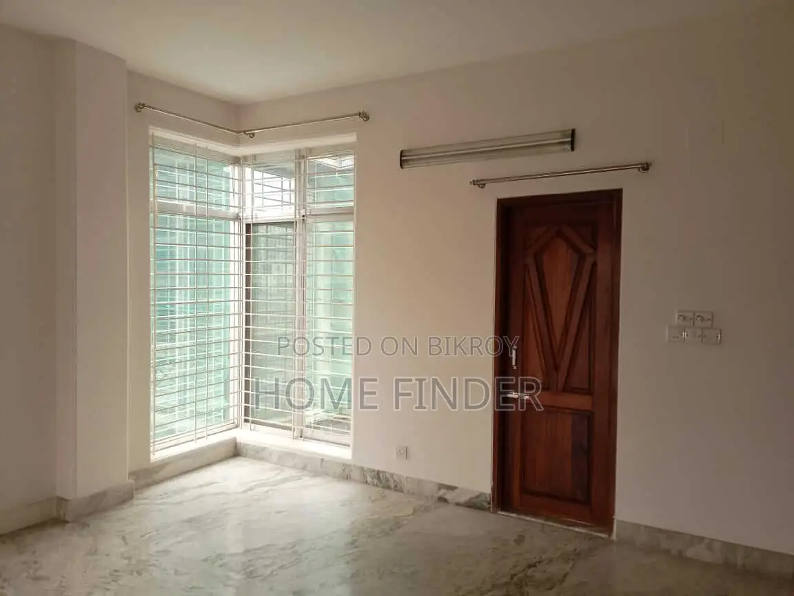2600 Sqft furnished Flat Rent in Gulshan 2 in Gulshan