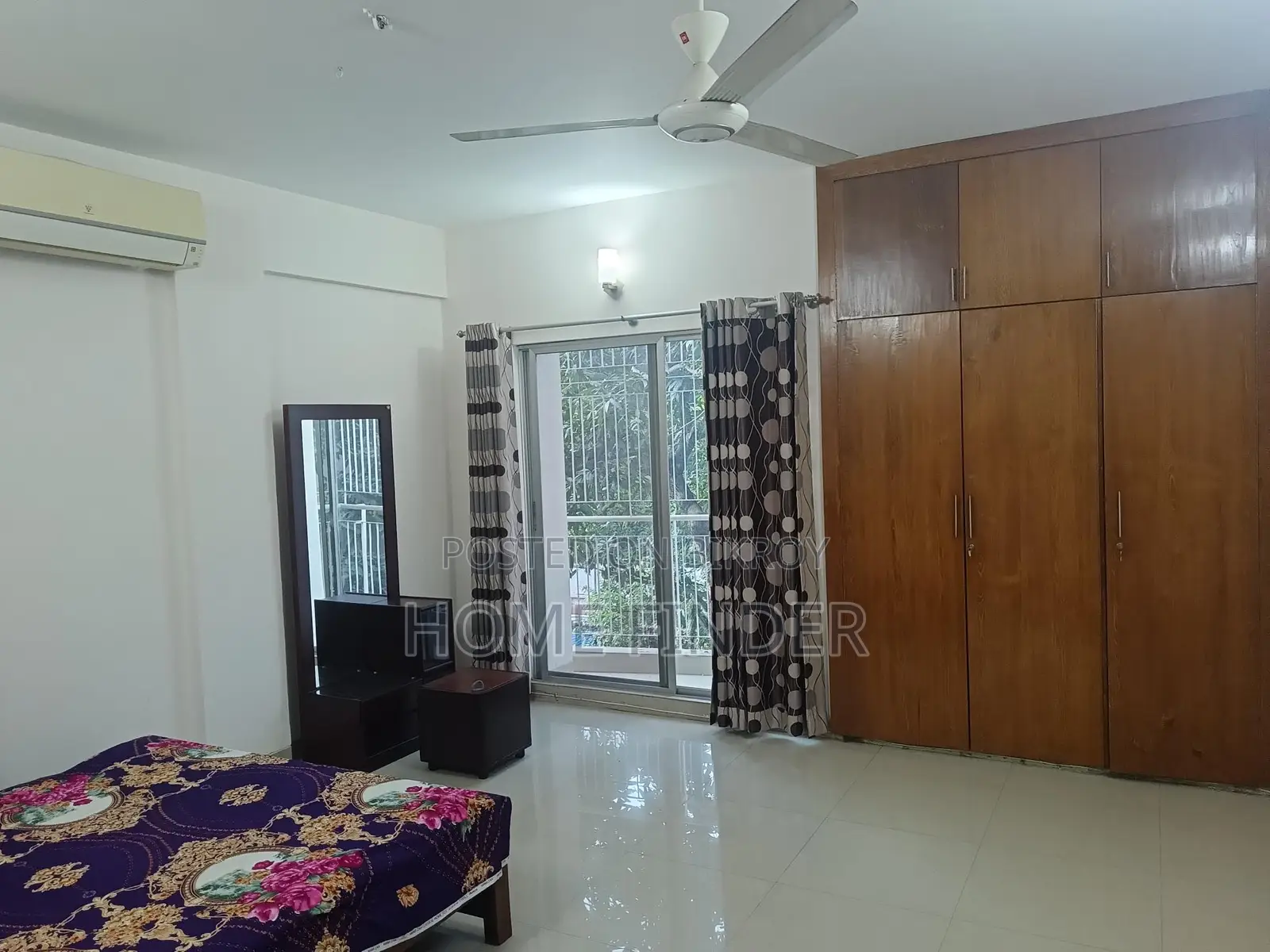 Excellent Fully Furnished Apartment Available for Rent in Gulshan 2 in Gulshan