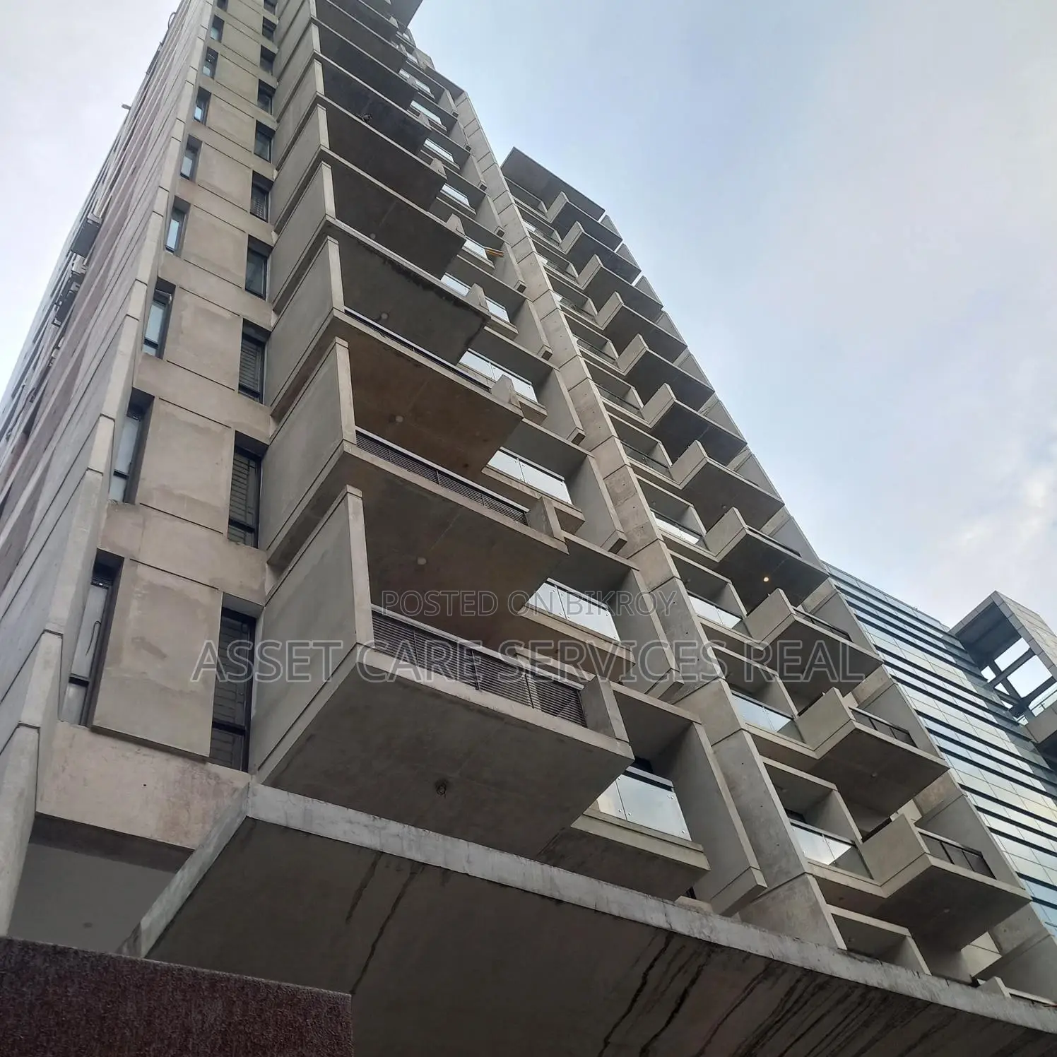 Full House Rent @ Niketon Gulshan. in Gulshan