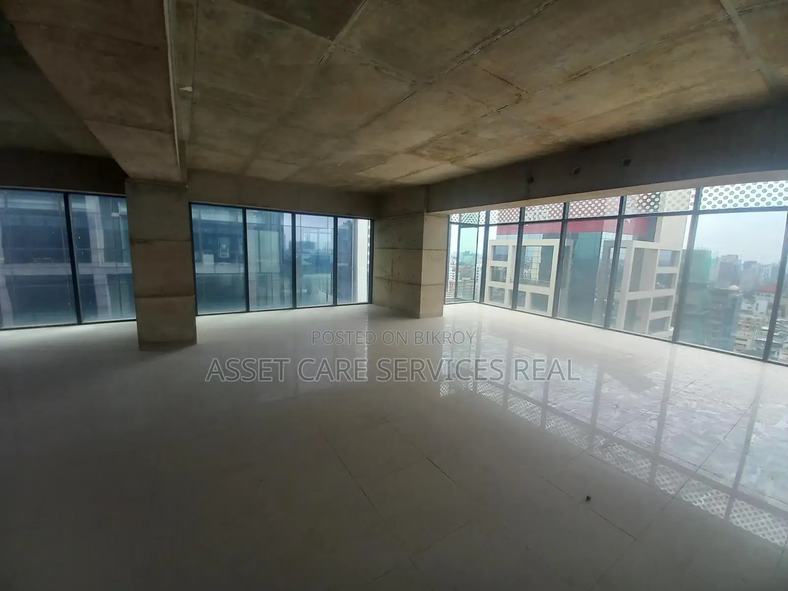 4500 Sqf Commercial Rent @ Gulshan Avenue. in Gulshan