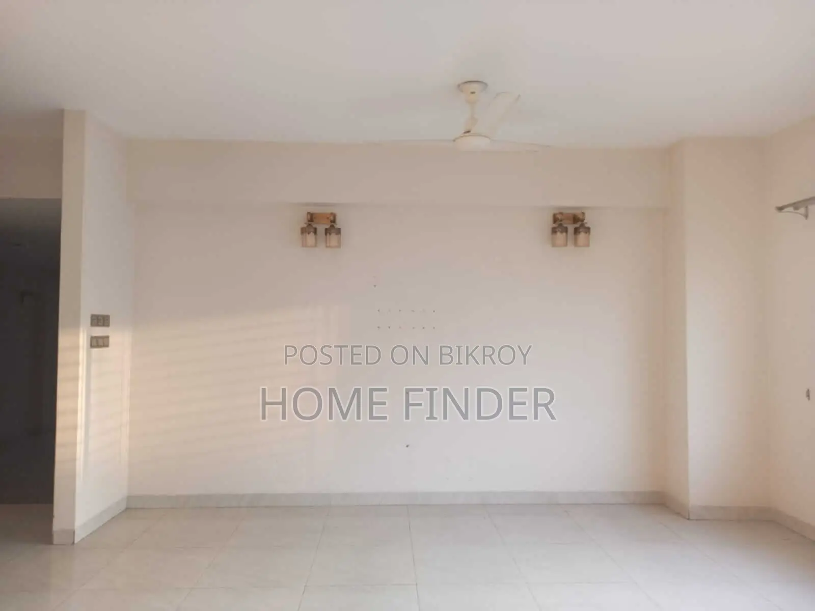In Gulshan This Apartment Is Up For Rent Which 3000 Sq Ft in Gulshan