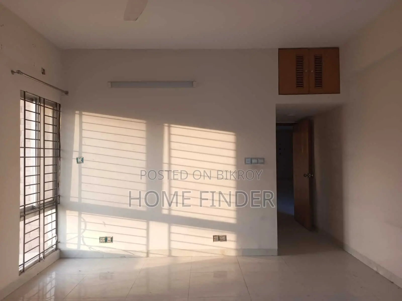 In Gulshan This Apartment Is Up For Rent Which 3000 Sq Ft in Gulshan