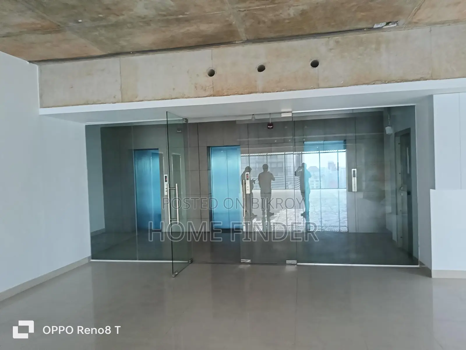 Brand New Commercial 4000 Sqft Floor Rent In Gulshan Avenue in Gulshan