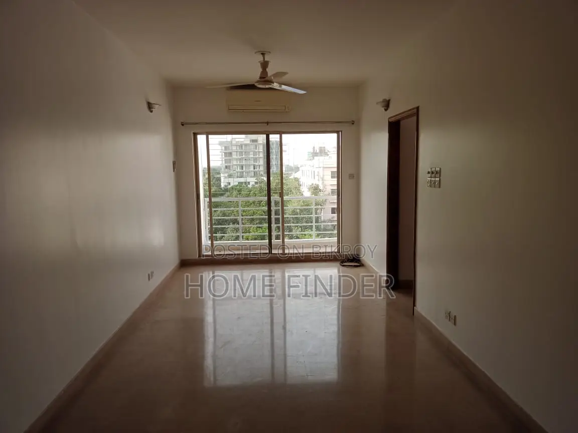 3060 Sqft 4bed Flat Rent In Gulshan Dhaka in Gulshan