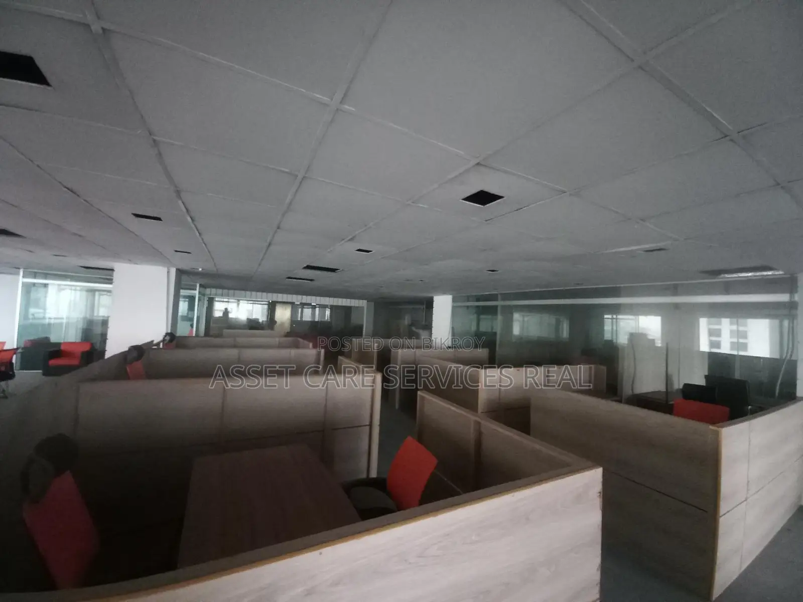 6000 Sqf Commercial Space Rent @ Gulshan 2 Circle. in Gulshan