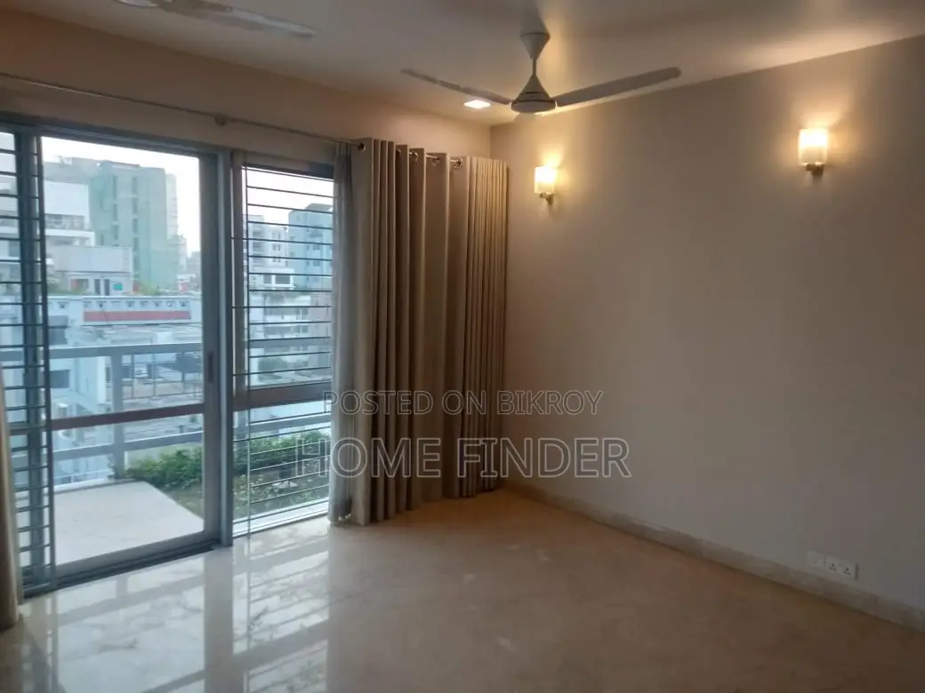 Gorgeous Semi Furnished Ready Apartment For Rent in Gulshan 2 in Gulshan