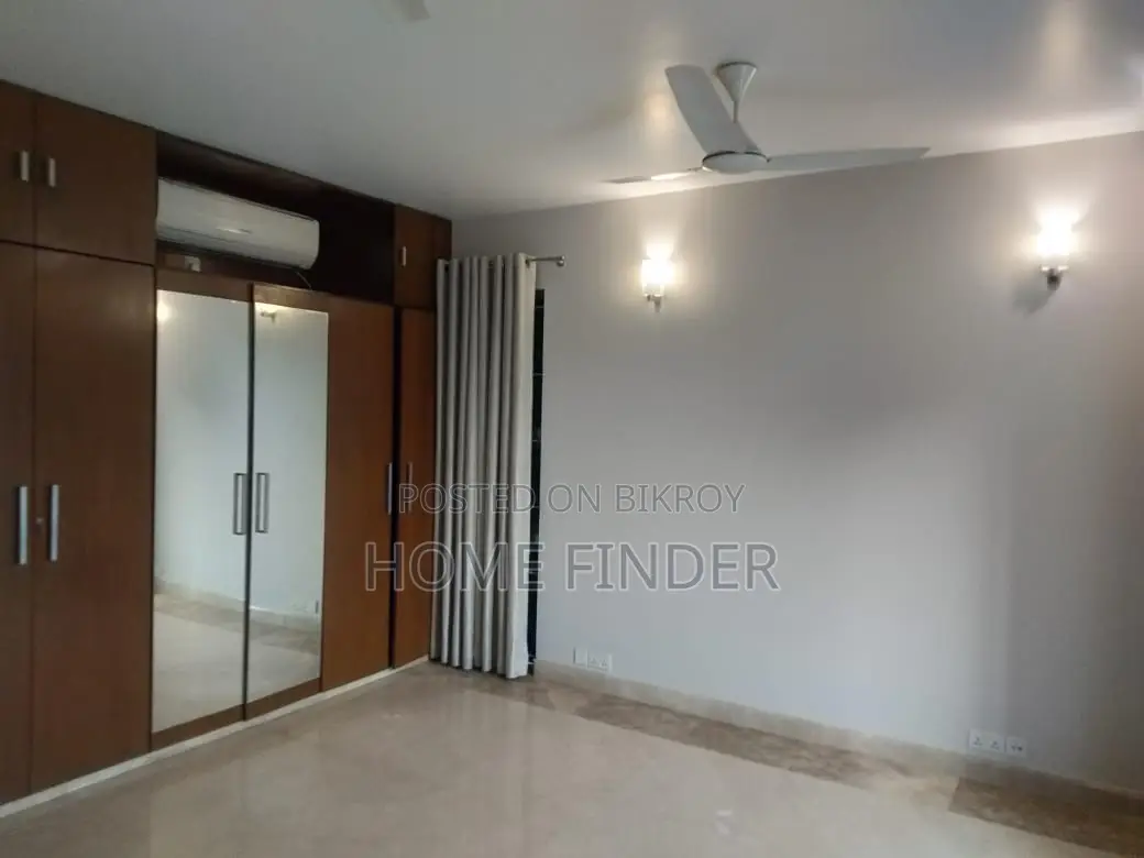 Gorgeous Semi Furnished Ready Apartment For Rent in Gulshan 2 in Gulshan