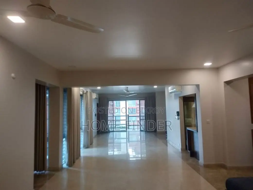 Gorgeous Semi Furnished Ready Apartment For Rent in Gulshan 2 in Gulshan