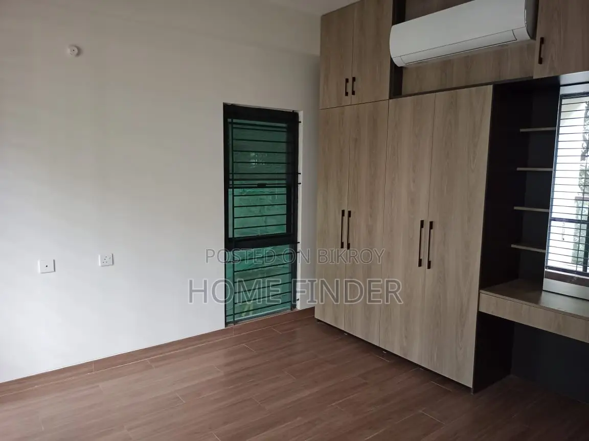 Looking For A Tasteful 2430 Sqft Home to Rent in Gulshan in Gulshan