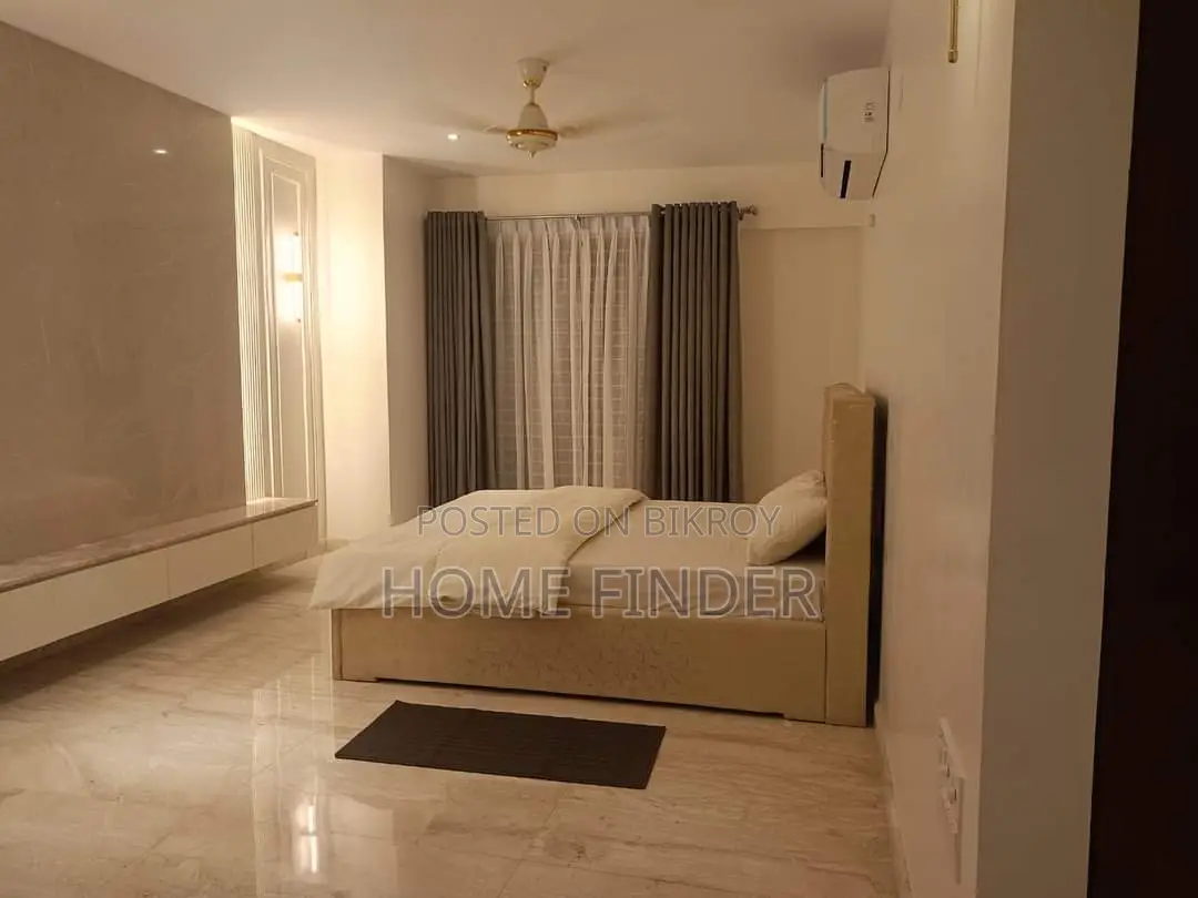 Gorgeous Fully Furnished New Apt: Rent in Gulshan in Gulshan