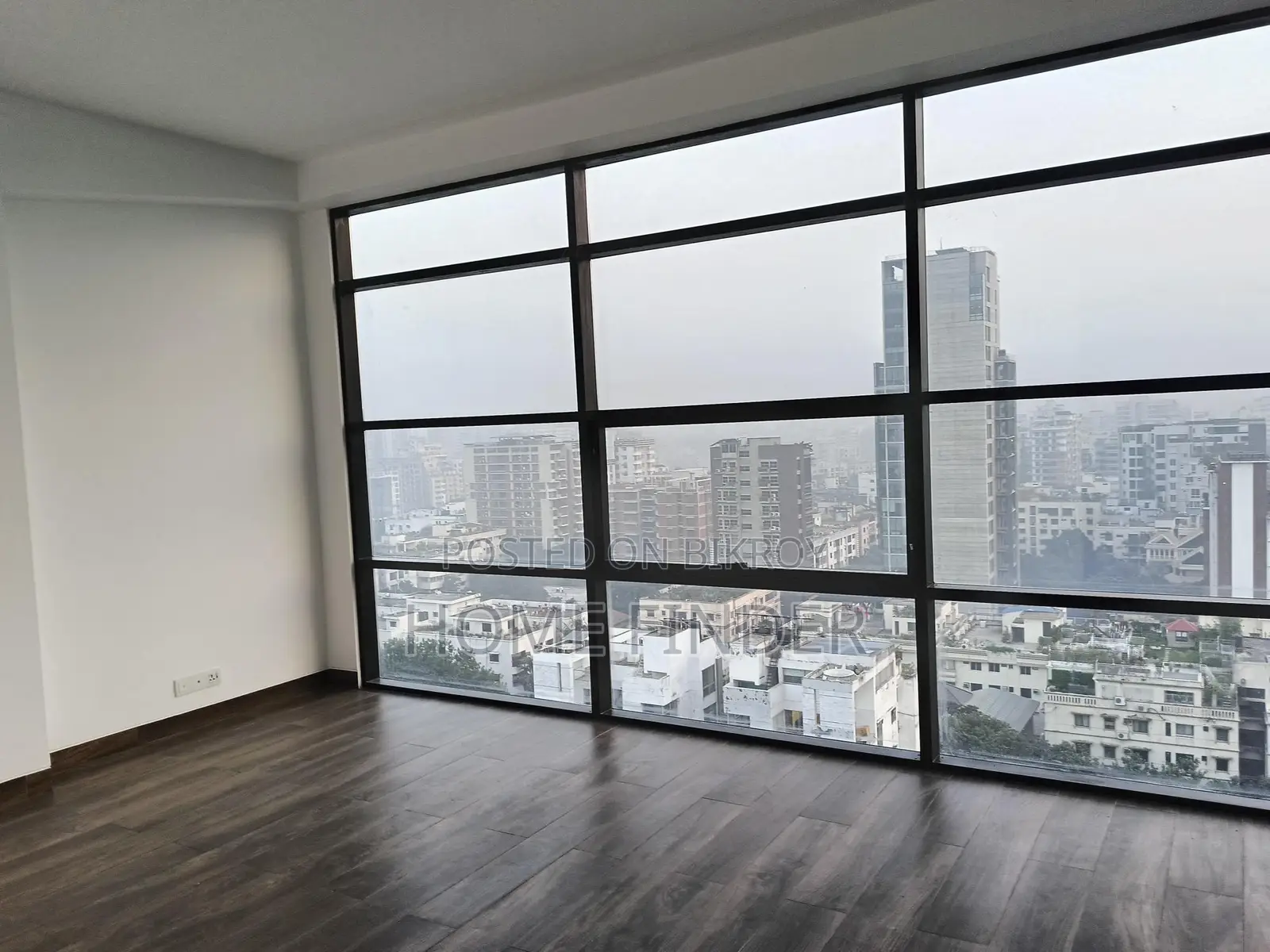 Luxurious Semi Furnished Brand New Apt: Rent @ Gulshan-2 in Gulshan
