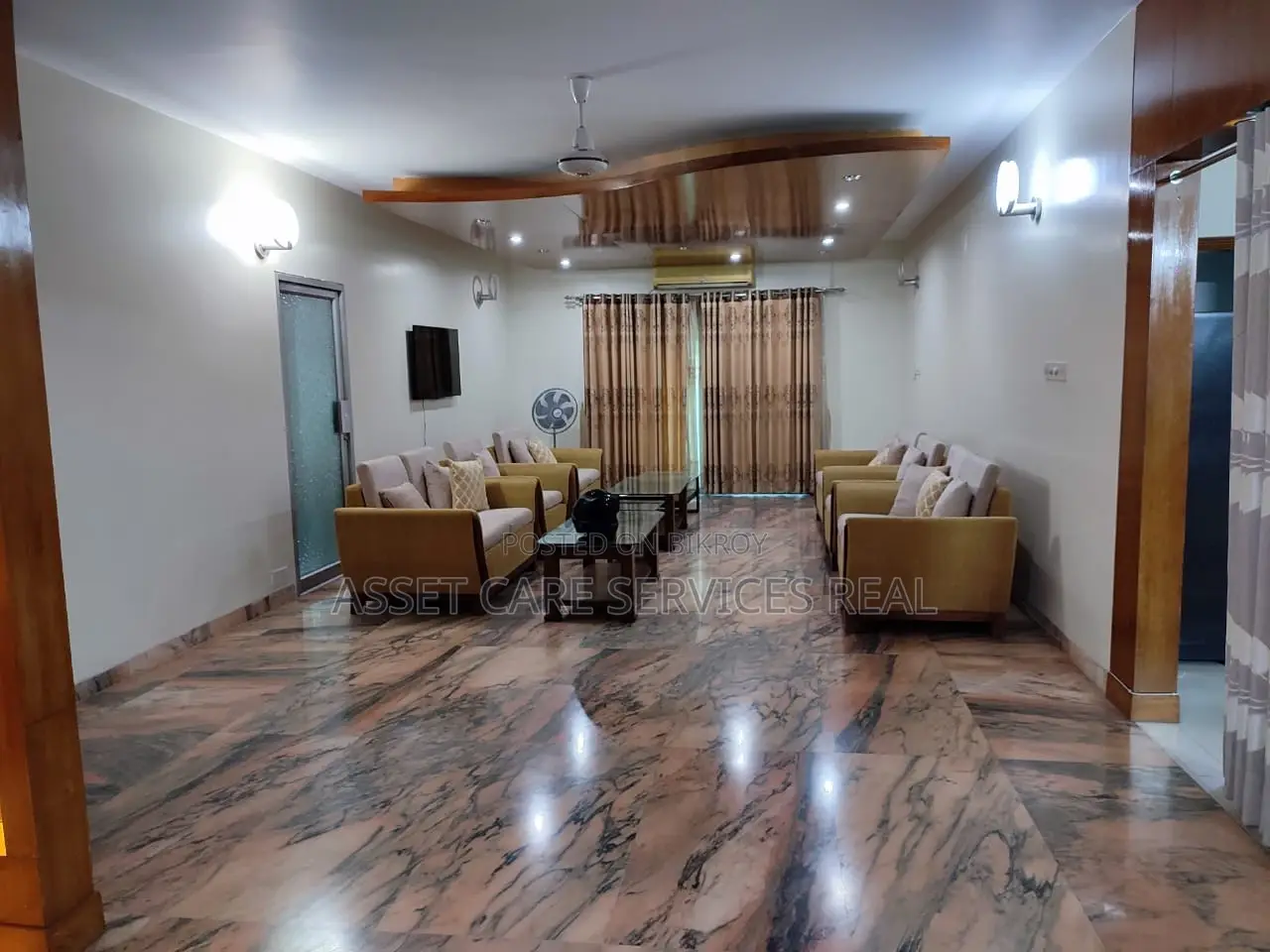 Beautiful 3-Bed Full Furnished Apartment For Rent In North Gulshan. in Gulshan