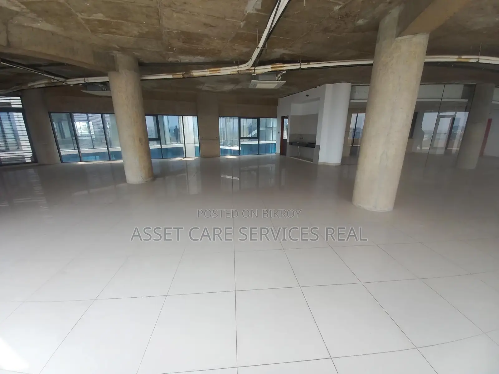 5050 Sqf Brand New Commercial Space Rent @ Gulshan Tejgaon Link Road. in Gulshan