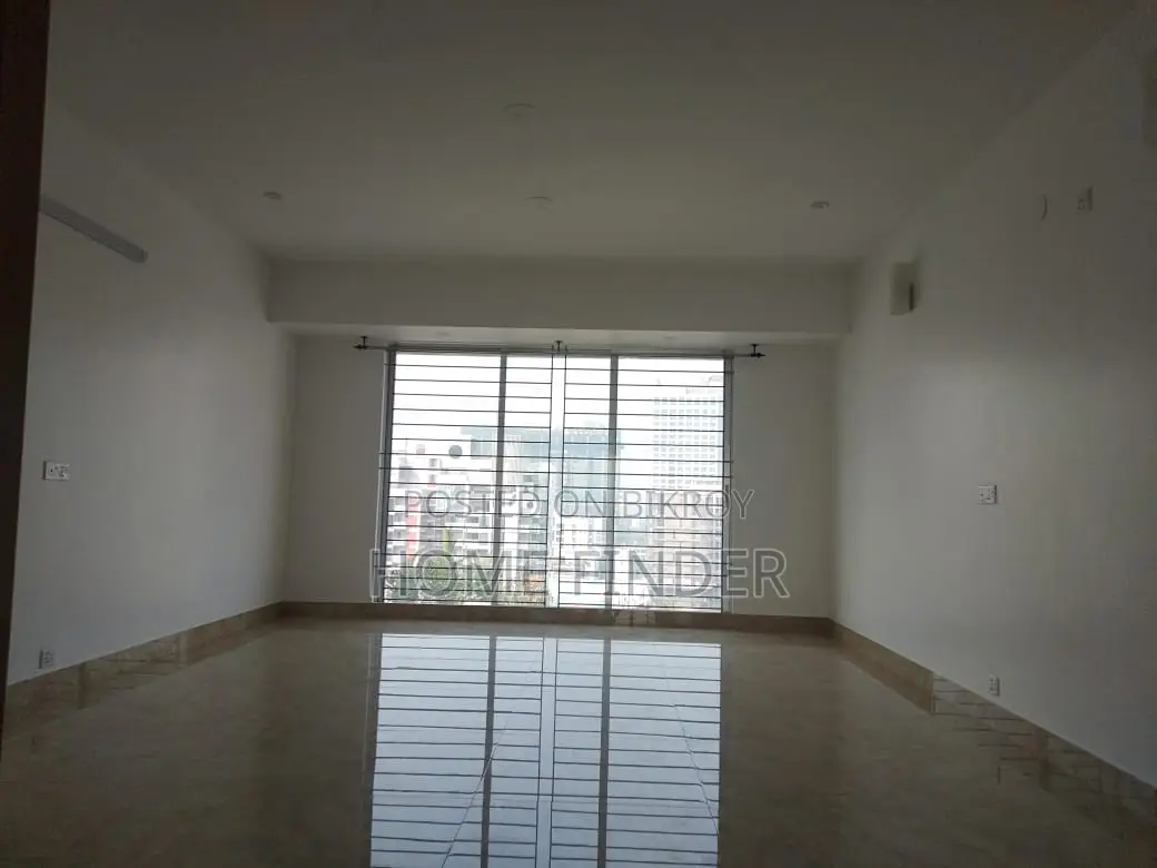 Ready 3100 Sq Ft Apartment Is Available For Rent in Gulshan in Gulshan