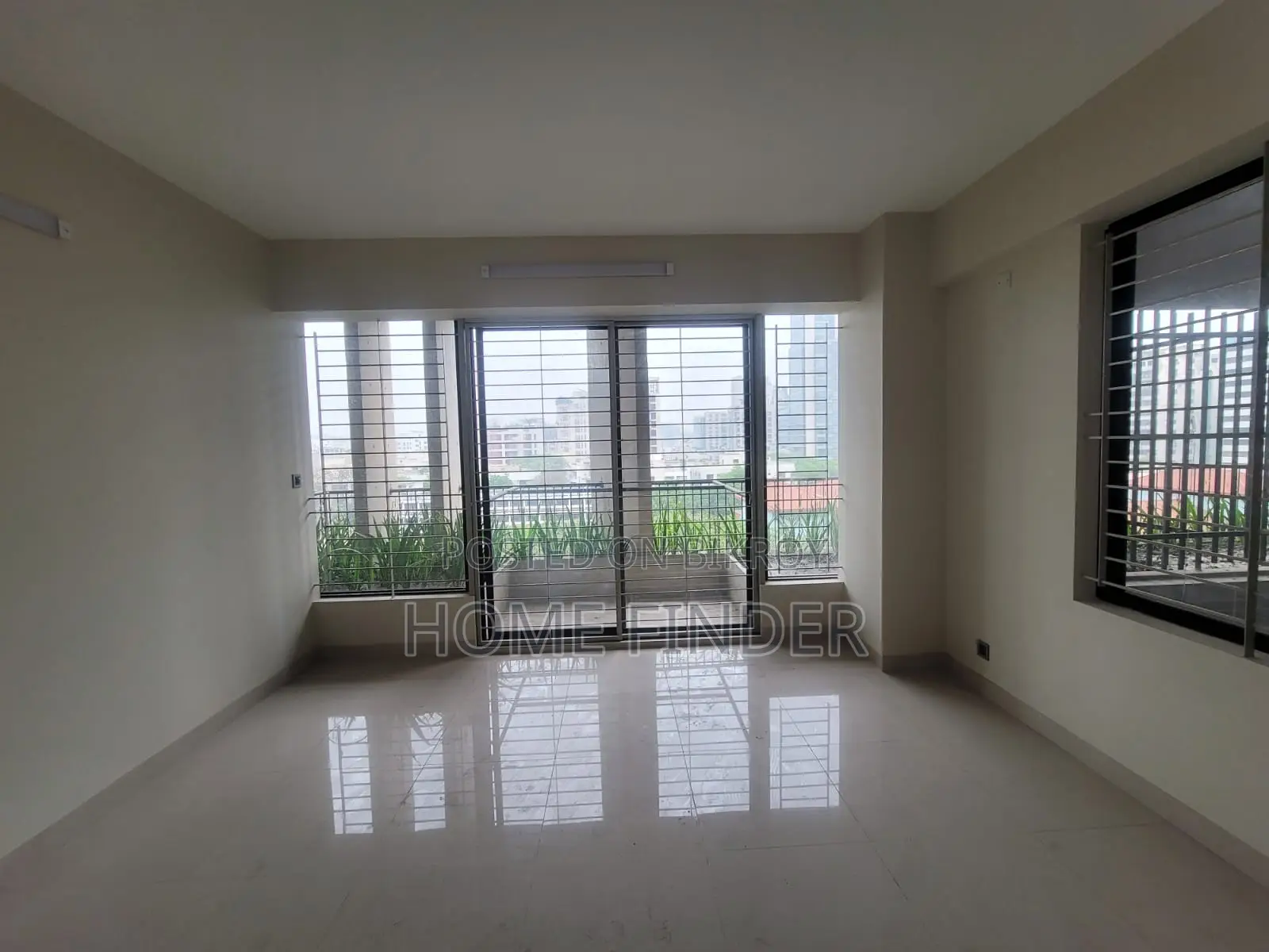 Beautiful 2760 SQFT Flat Available for Rent in Gulshan in Gulshan