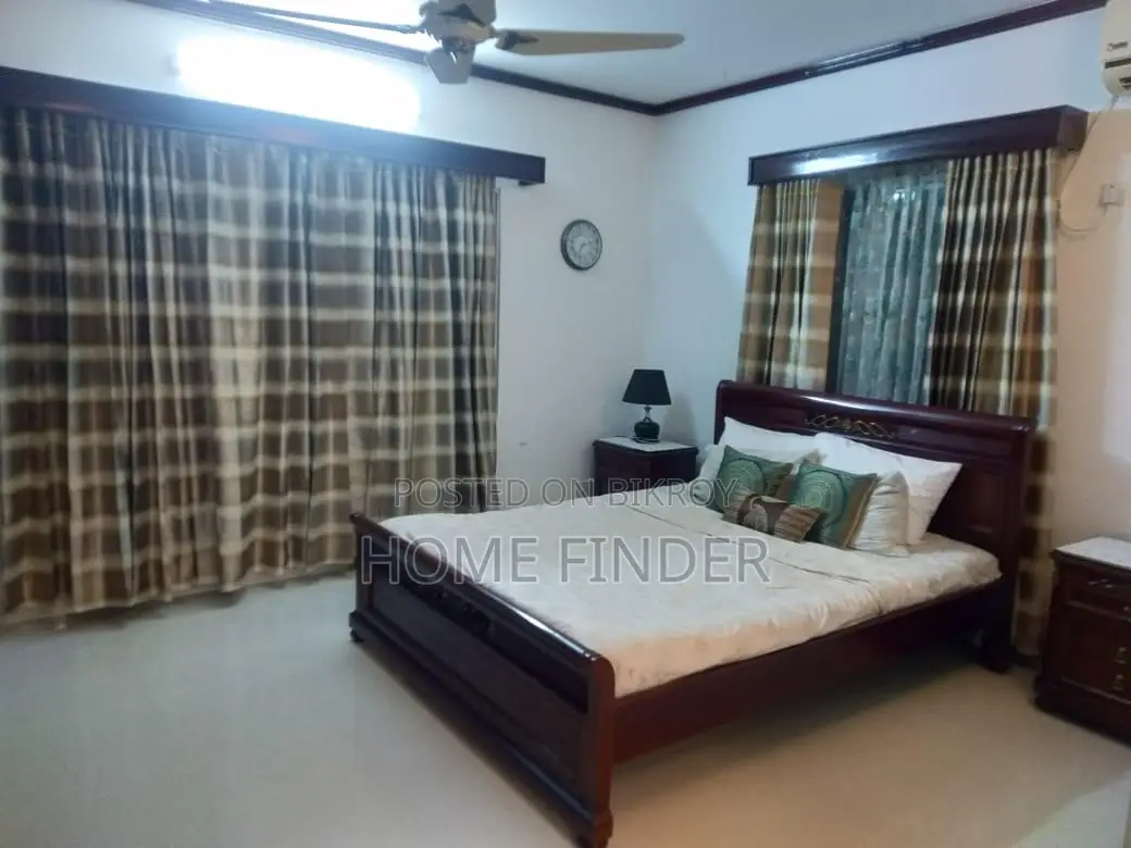2440 Sqft Full Furnished Apartment For Rent In Gulshan in Gulshan