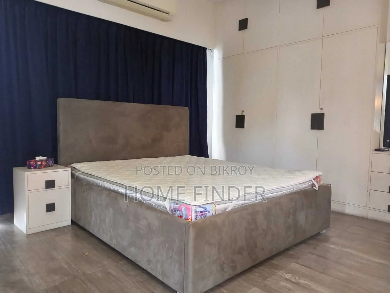 New Furniture with Modern Apt: For Rent @ Gulshan in Gulshan