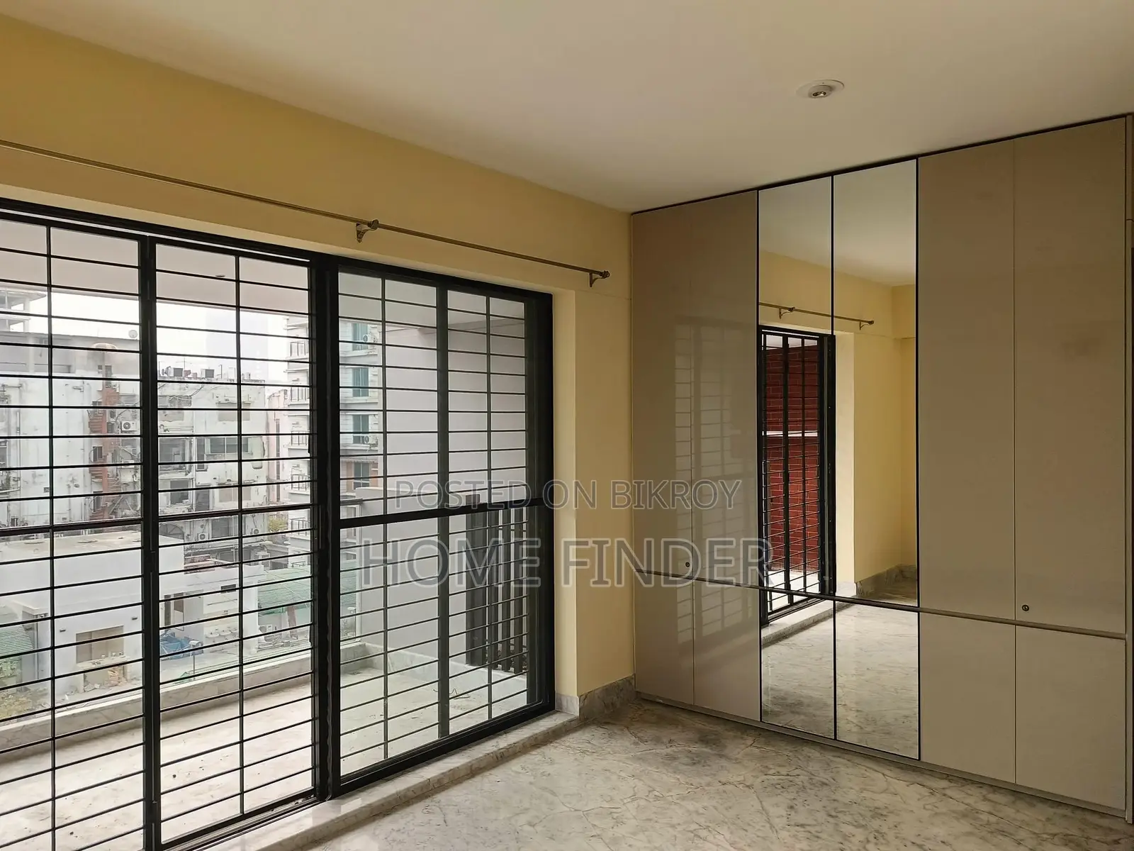 Reside In This Amazing 3200 Sq Ft Ready Flat For Rent Gulshan 2 in Gulshan