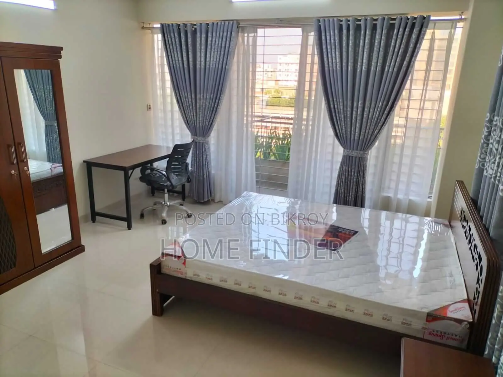 2400 SqFt Full Furnished Flat For Rent In GULSHAN in Gulshan