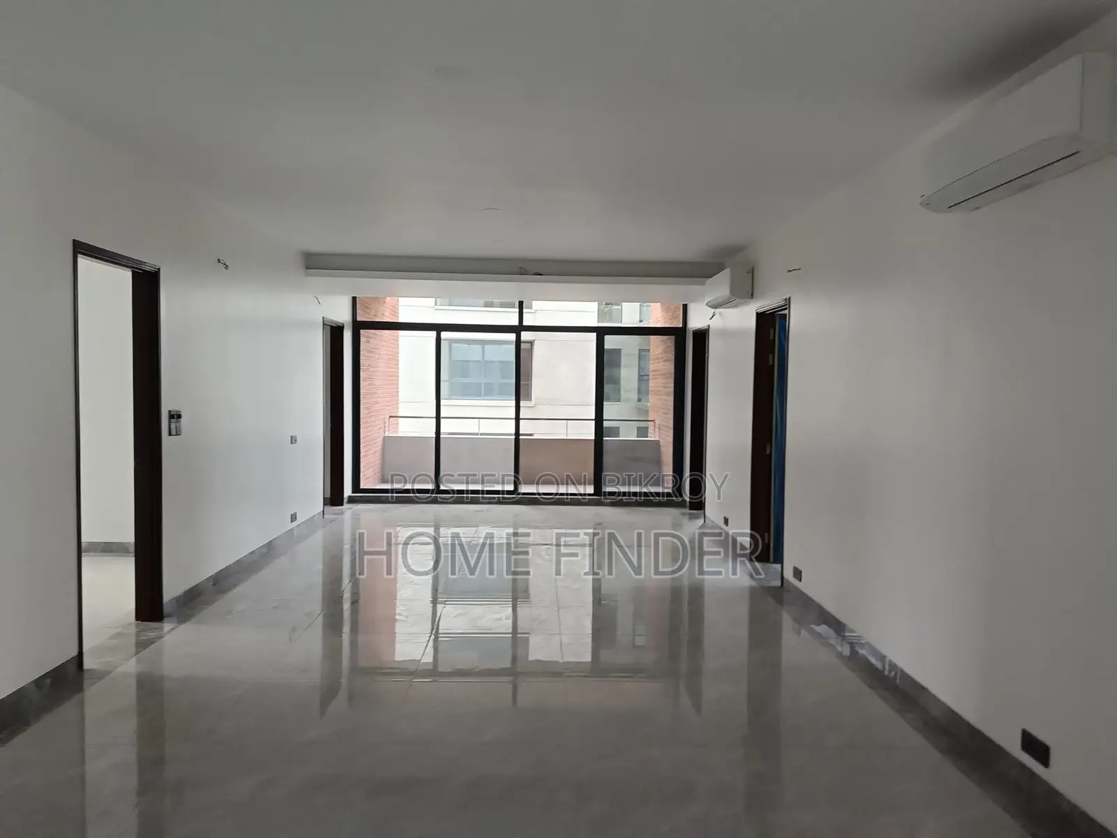 4100 Sqft (Gym-pool) Semi Furnished Apt: Rent @ Gulshan in Gulshan