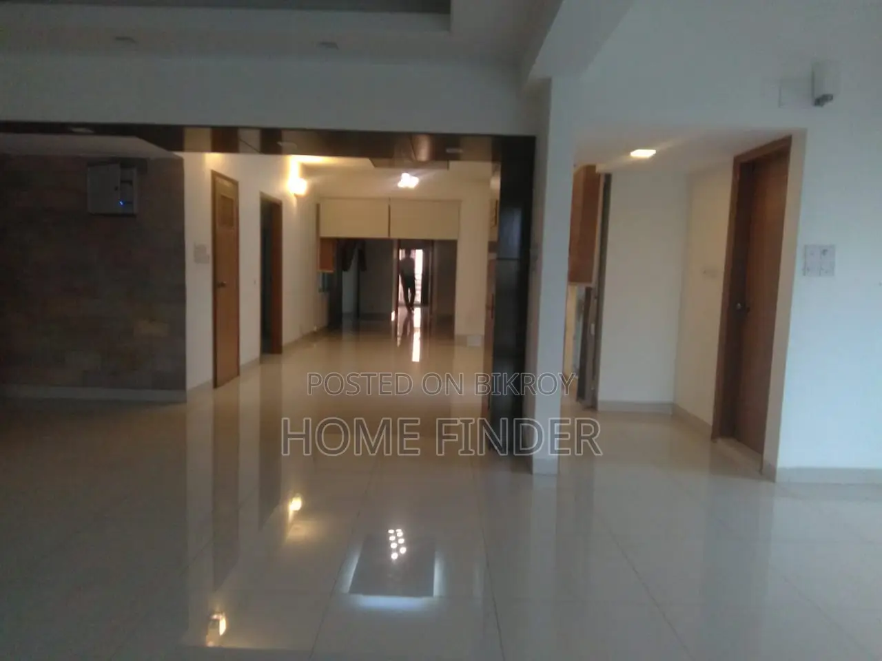 3200 Sqft Semi Furnished Apartment Rent In Gulshan in Gulshan