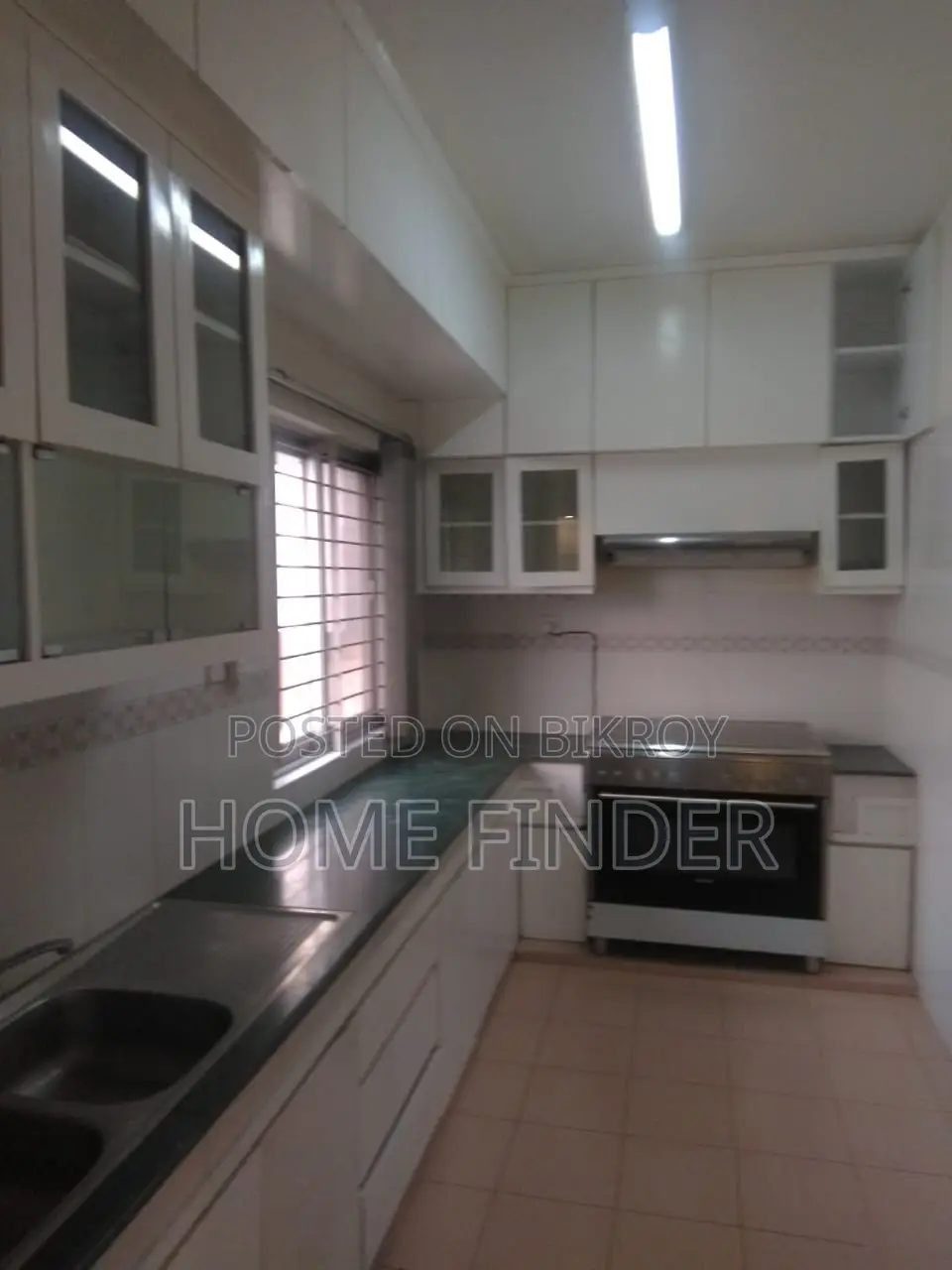 3200 Sqft Semi Furnished Apartment Rent In Gulshan in Gulshan