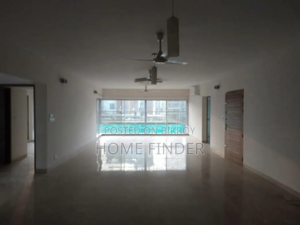 Semi Furnished 4bed 4250 Sqft Apt: For Rent @ Gulshan 2 in Gulshan