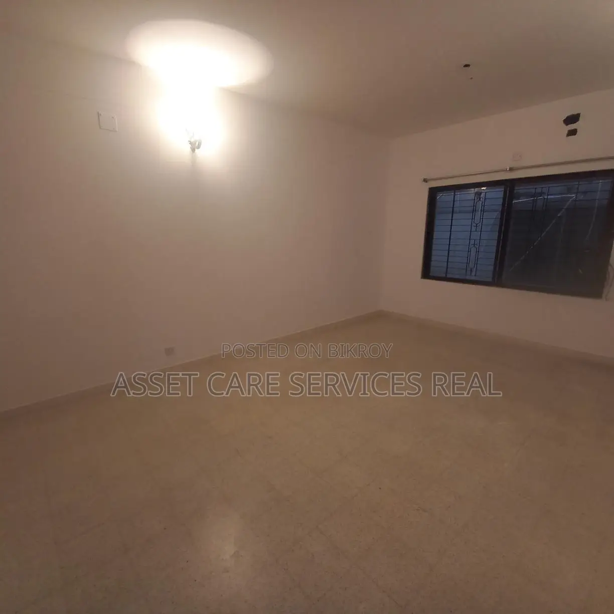 3500 Sqf Office Space @ Rent Gulshan 1. in Gulshan