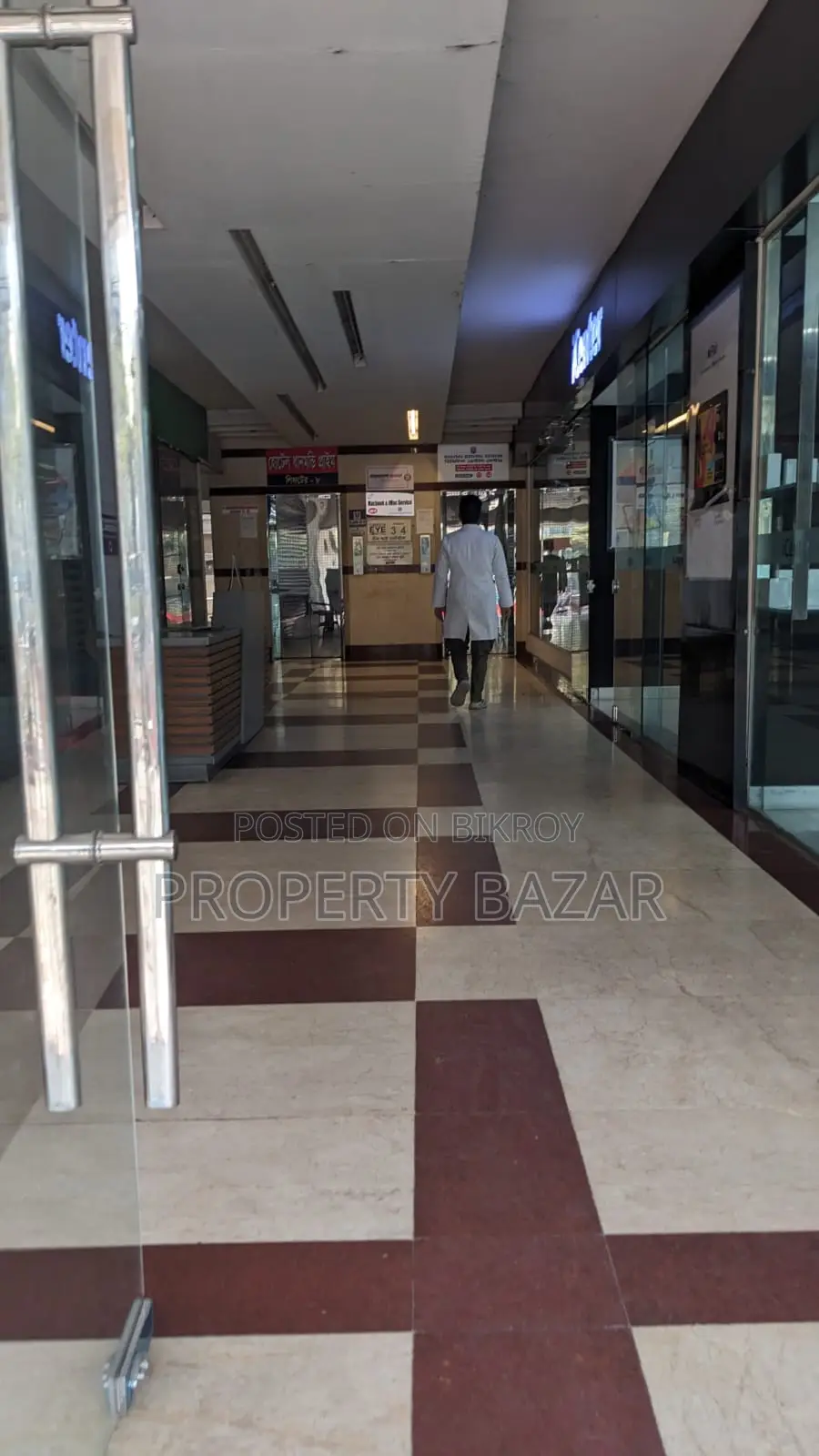 Prime Commercial Space For Sale in Dhanmondi