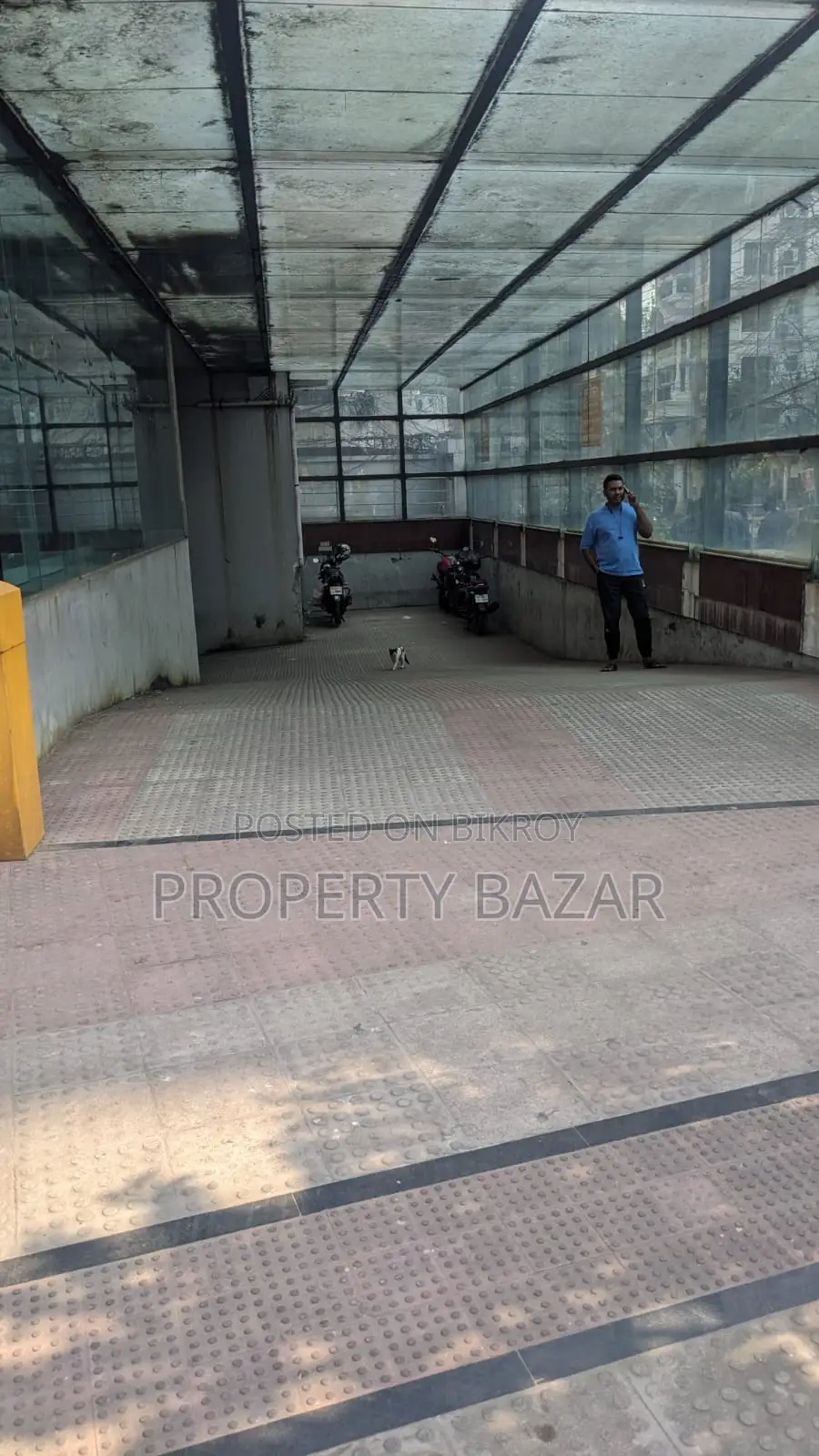 Prime Commercial Space For Sale in Dhanmondi