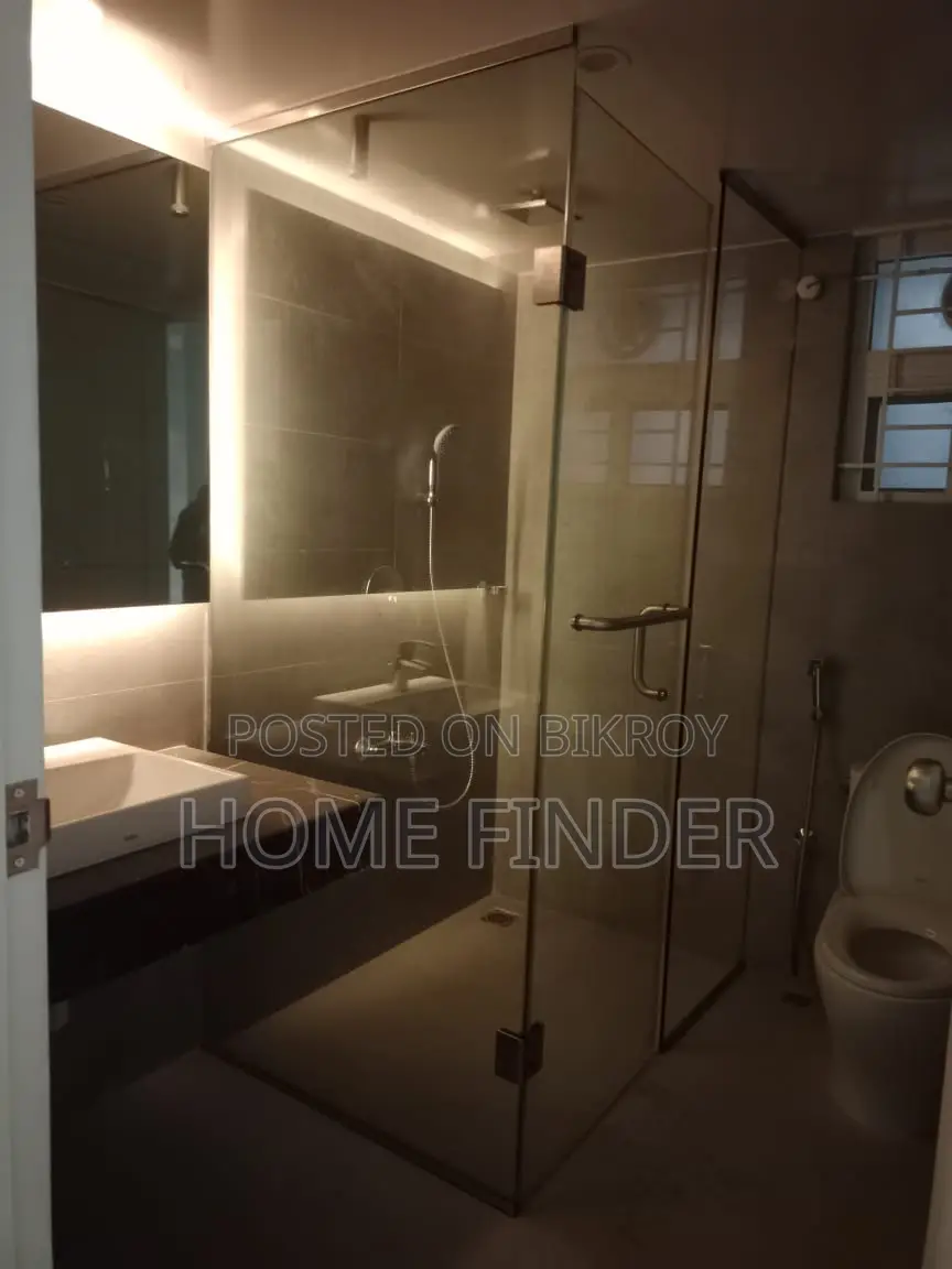 Swimming Pool Gym Luxury Ready Flat For Rent Gulshan 2 in Gulshan