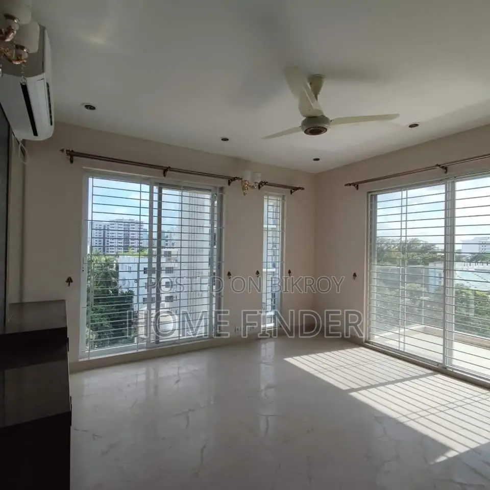 Semi Furnished Ready Luxurious Apartment Rent In GULSHAN 2 in Gulshan