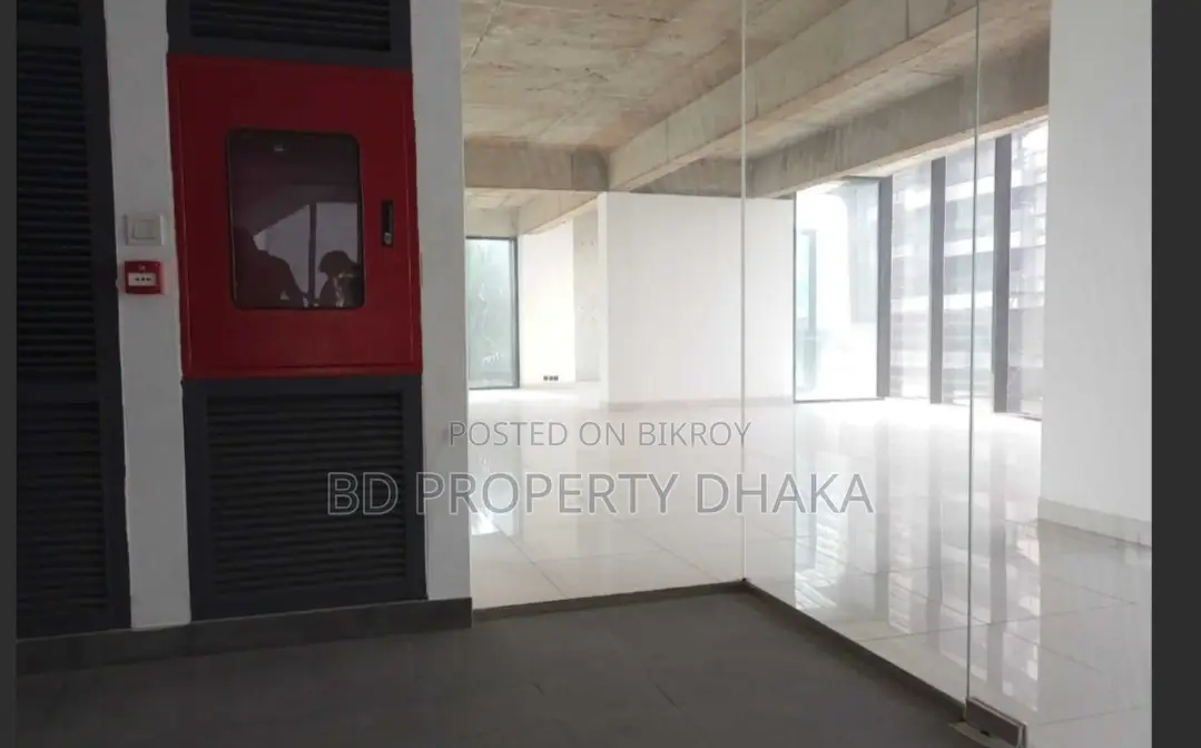 4320sft Gulshan commercial Space Available: - in Gulshan